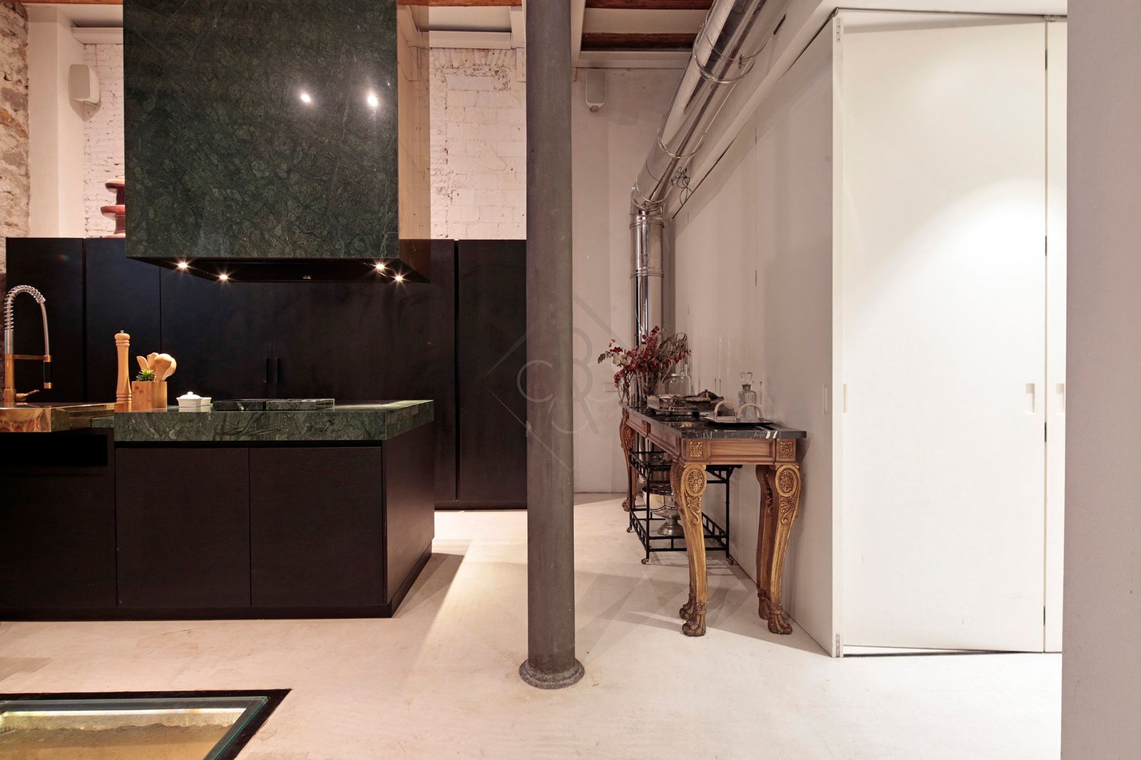 Loft de 3 dormitorios, 2 baños y 300m² en venta en Barrio Gótico, Barcelona - foto 17 de 38