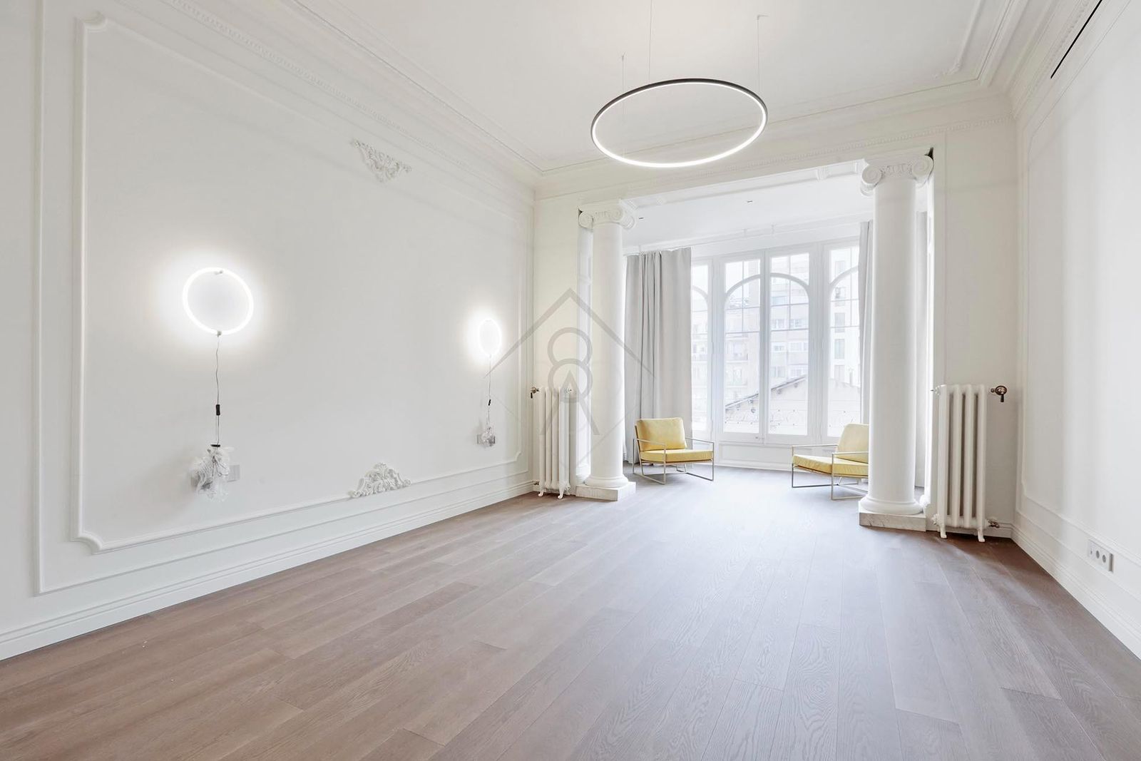 Apartamento de 4 dormitorios, 4 baños y 236m² en venta en Eixample, Barcelona - foto 26 de 33