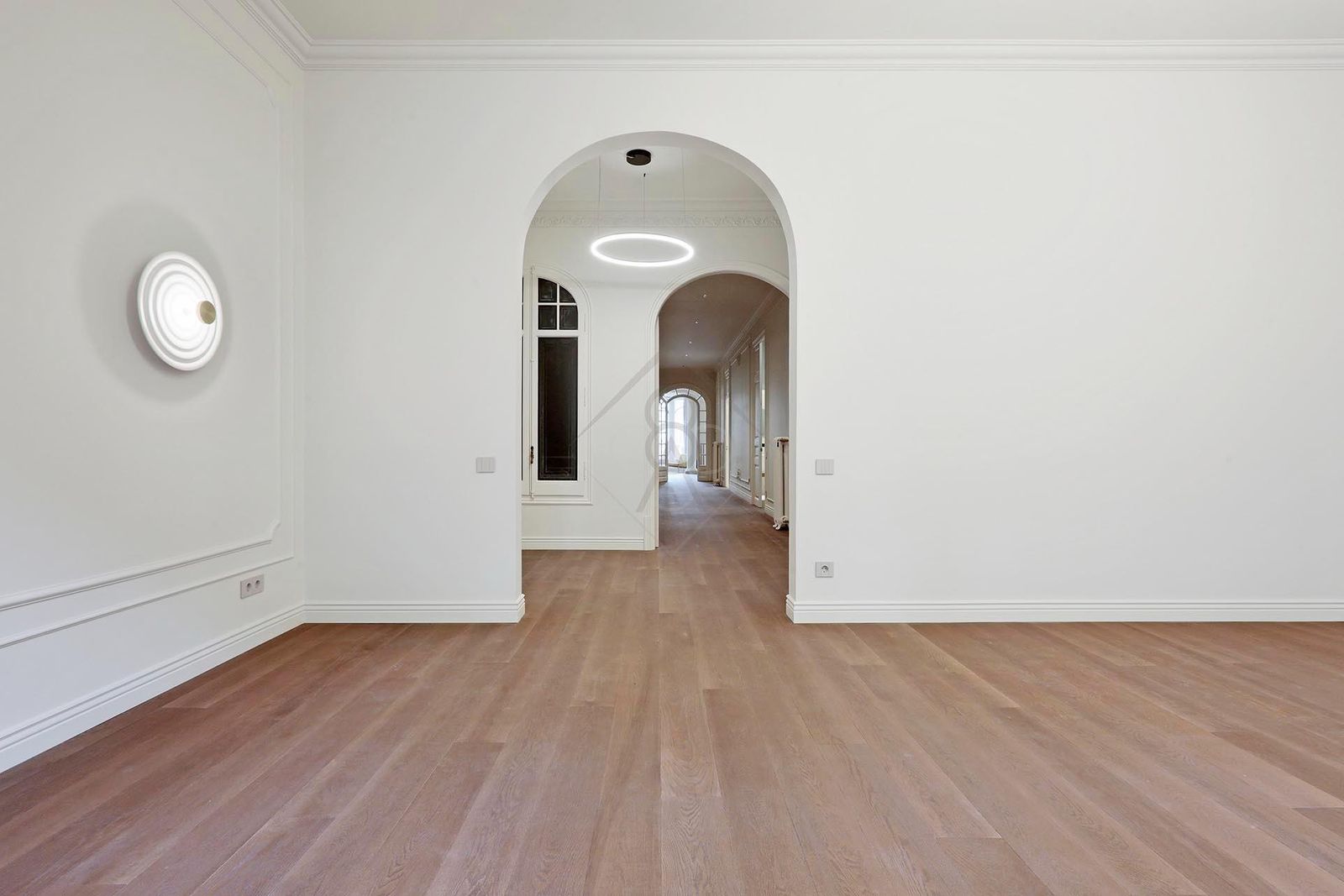 Apartamento de 4 dormitorios, 4 baños y 236m² en venta en Eixample, Barcelona - foto 7 de 33