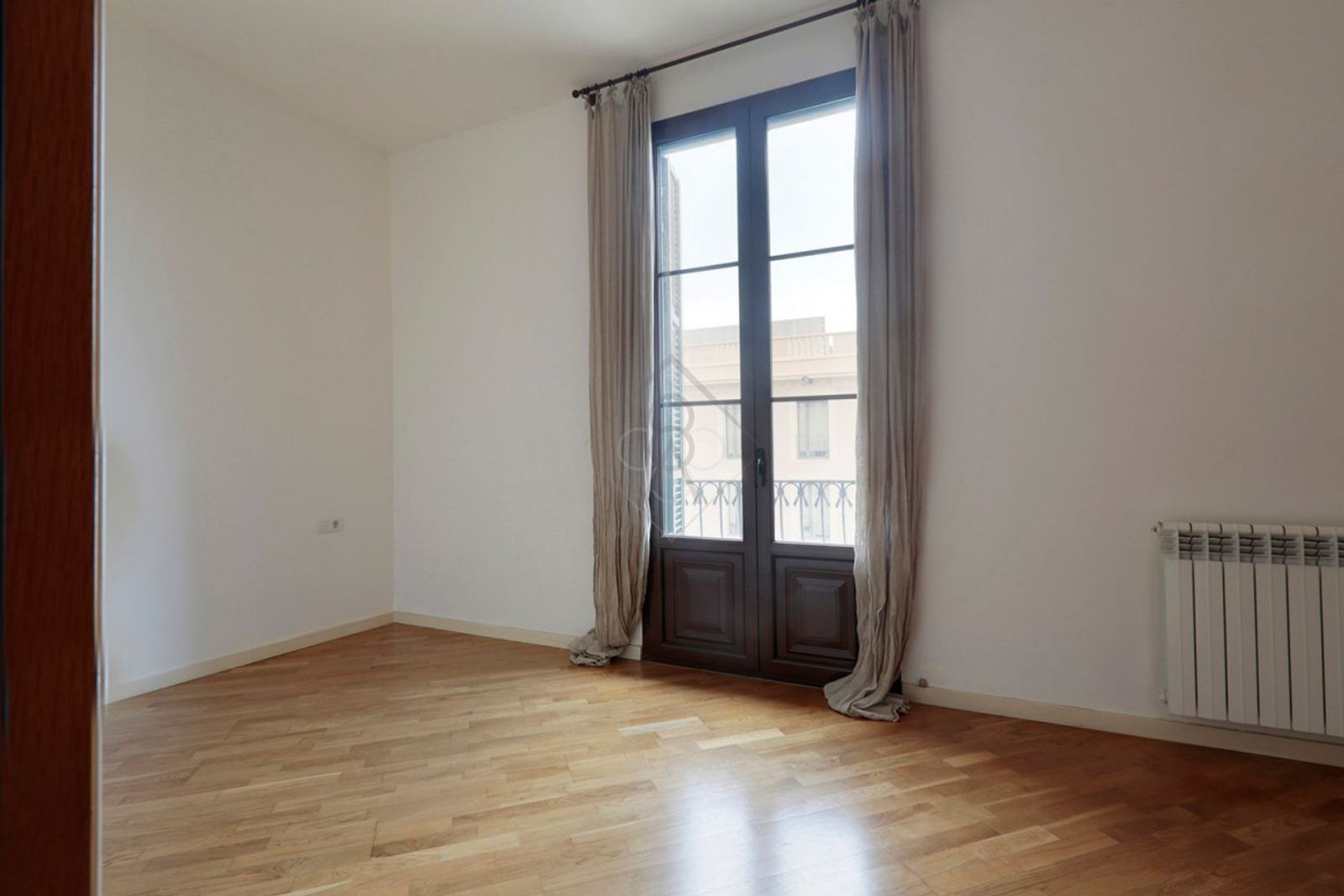 Piso de 2 dormitorios, 2 baños y 110m² en venta en Passeig de Gràcia, Barcelona - foto 17 de 27