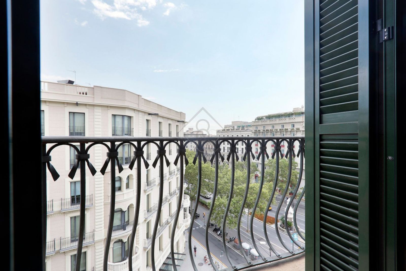 Piso de 2 dormitorios, 2 baños y 110m² en venta en Passeig de Gràcia, Barcelona - foto 20 de 27