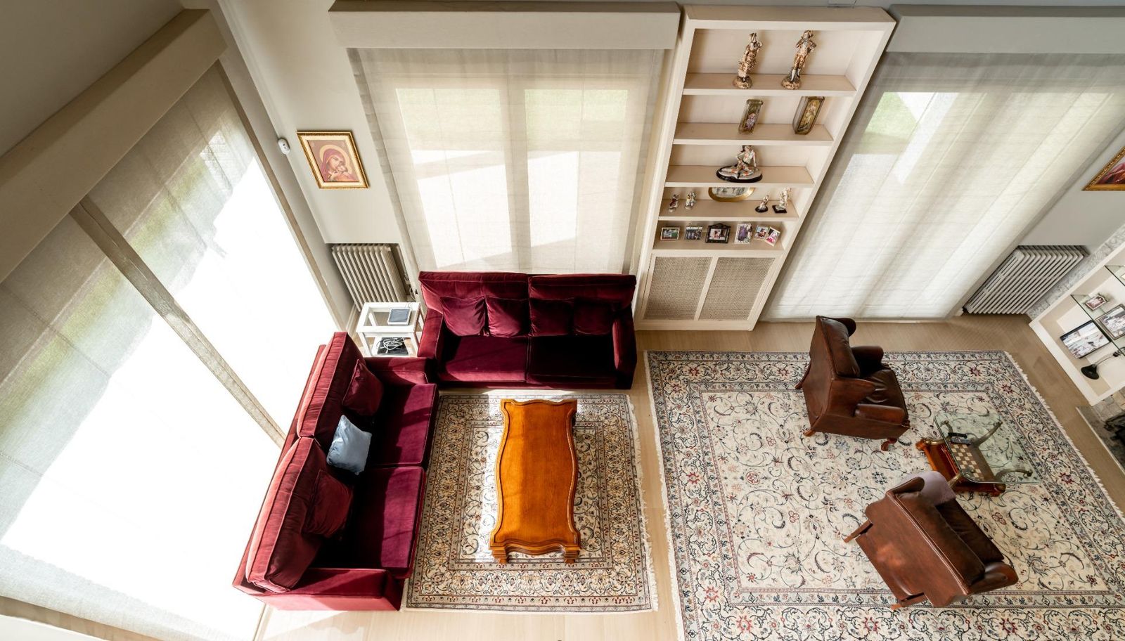 Casa de 4 dormitorios, 4 baños y 237m² en alquiler en Pedralbes, Barcelona - foto 17 de 82