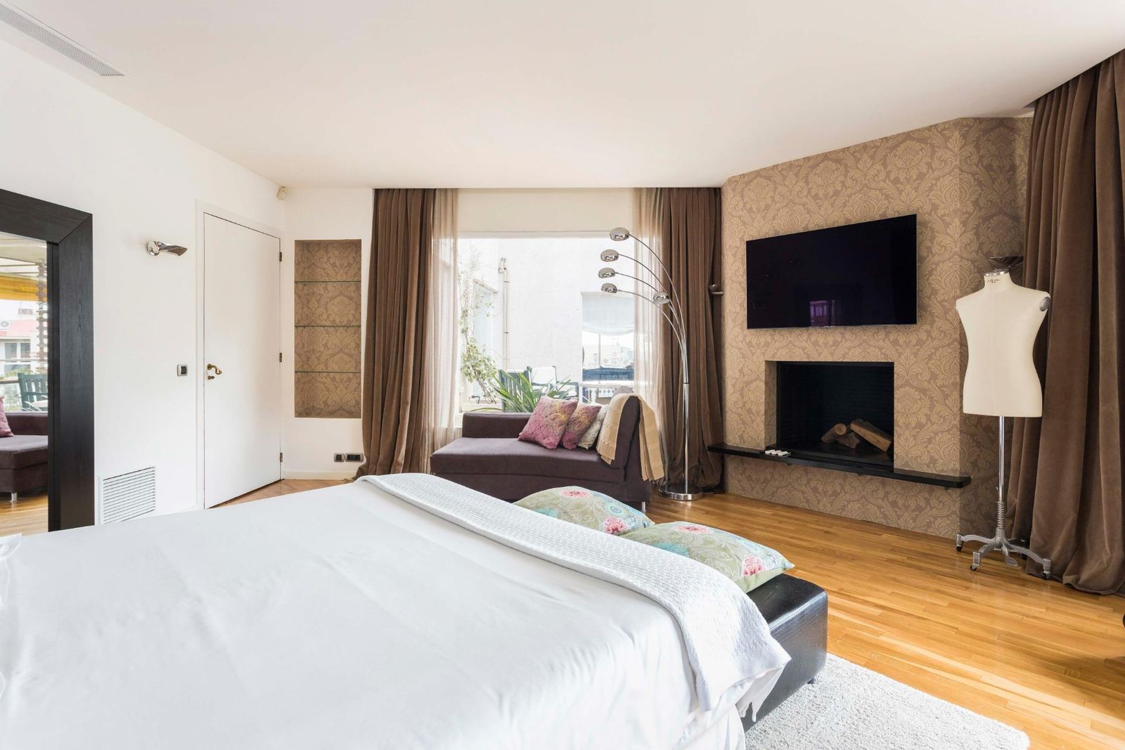 Ático de 4 dormitorios, 4 baños y 350m² en alquiler en Pedralbes, Barcelona - foto 9 de 89