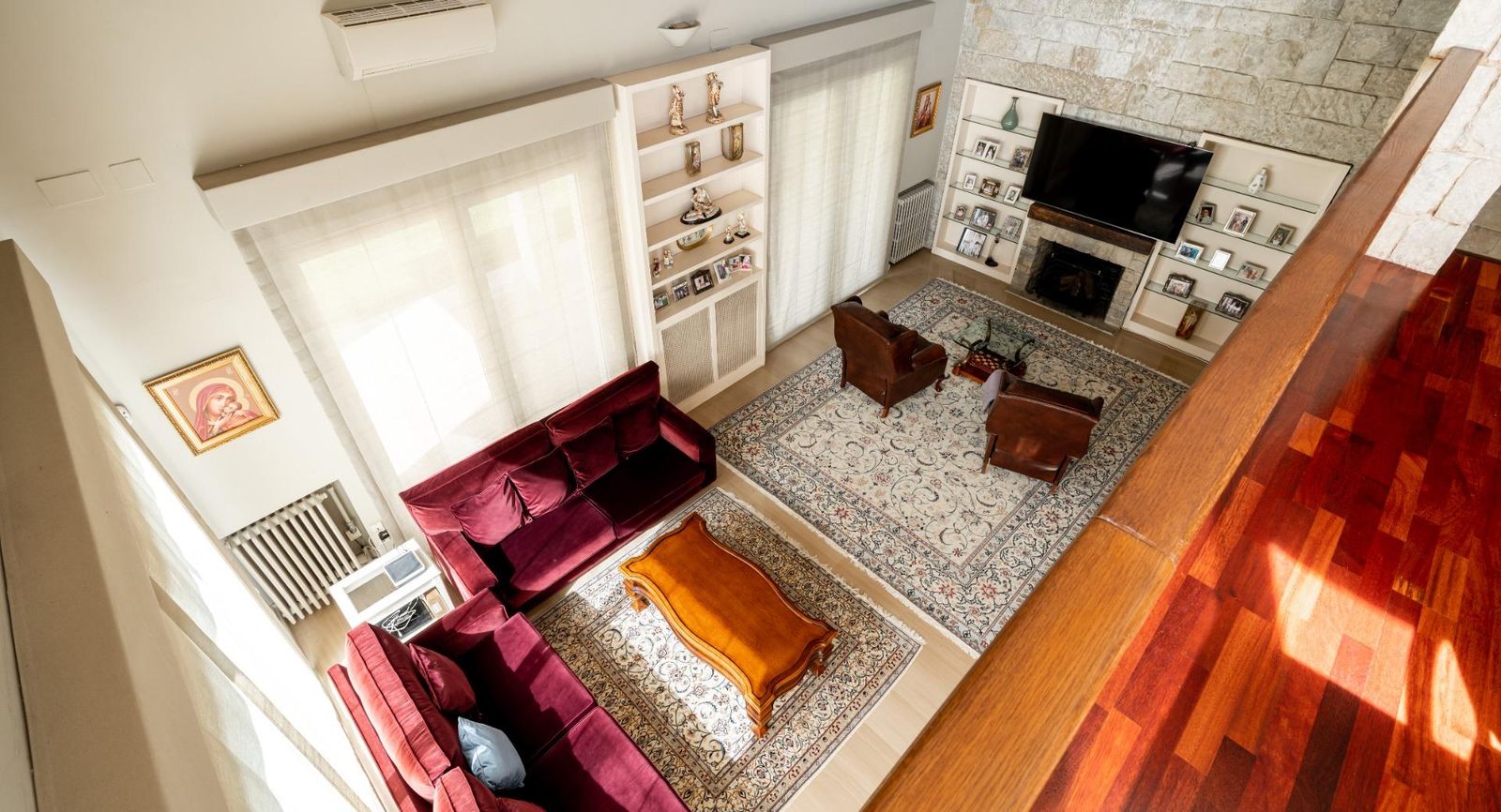 Casa de 4 dormitorios, 4 baños y 237m² en alquiler en Pedralbes, Barcelona - foto 18 de 82