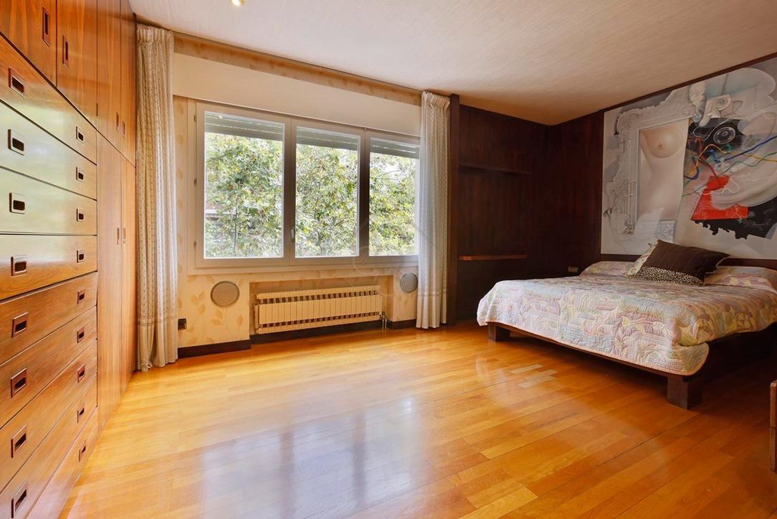 Piso de 5 dormitorios, 4 baños y 285m² en venta en Turó Park, Barcelona  - foto 42 de 45