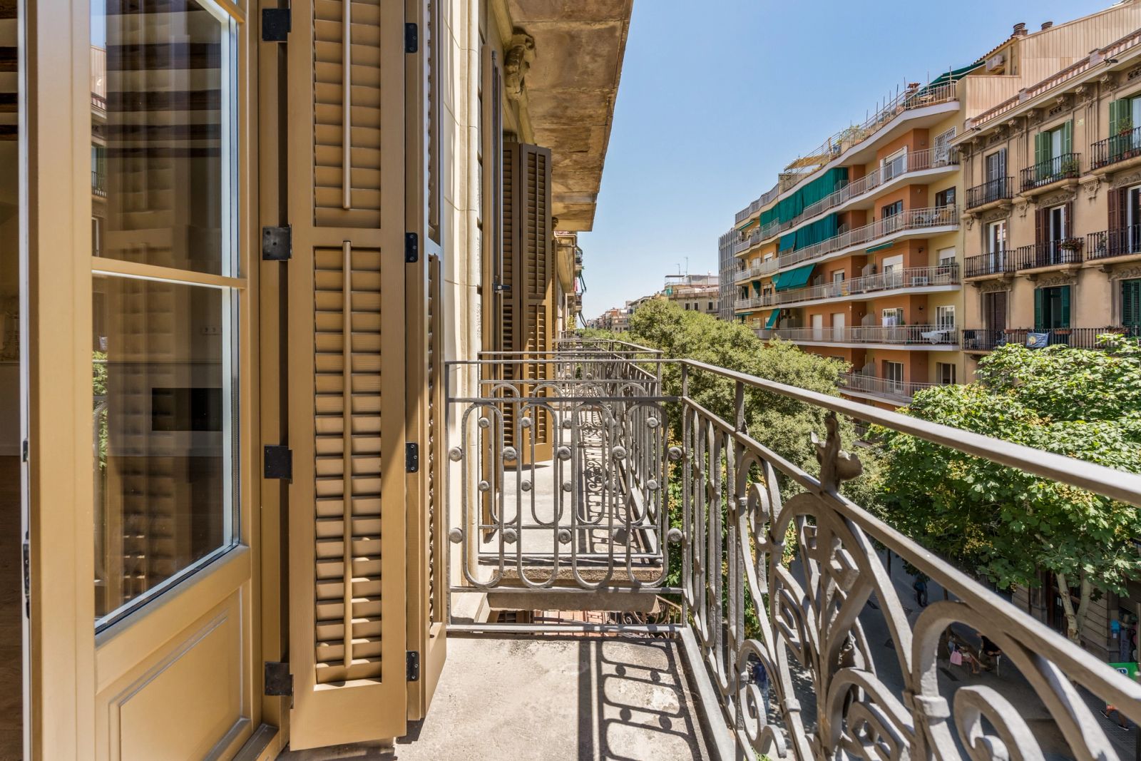 Piso de 3 dormitorios, 3 baños y 146m² en venta en Eixample, Barcelona - foto 5 de 40