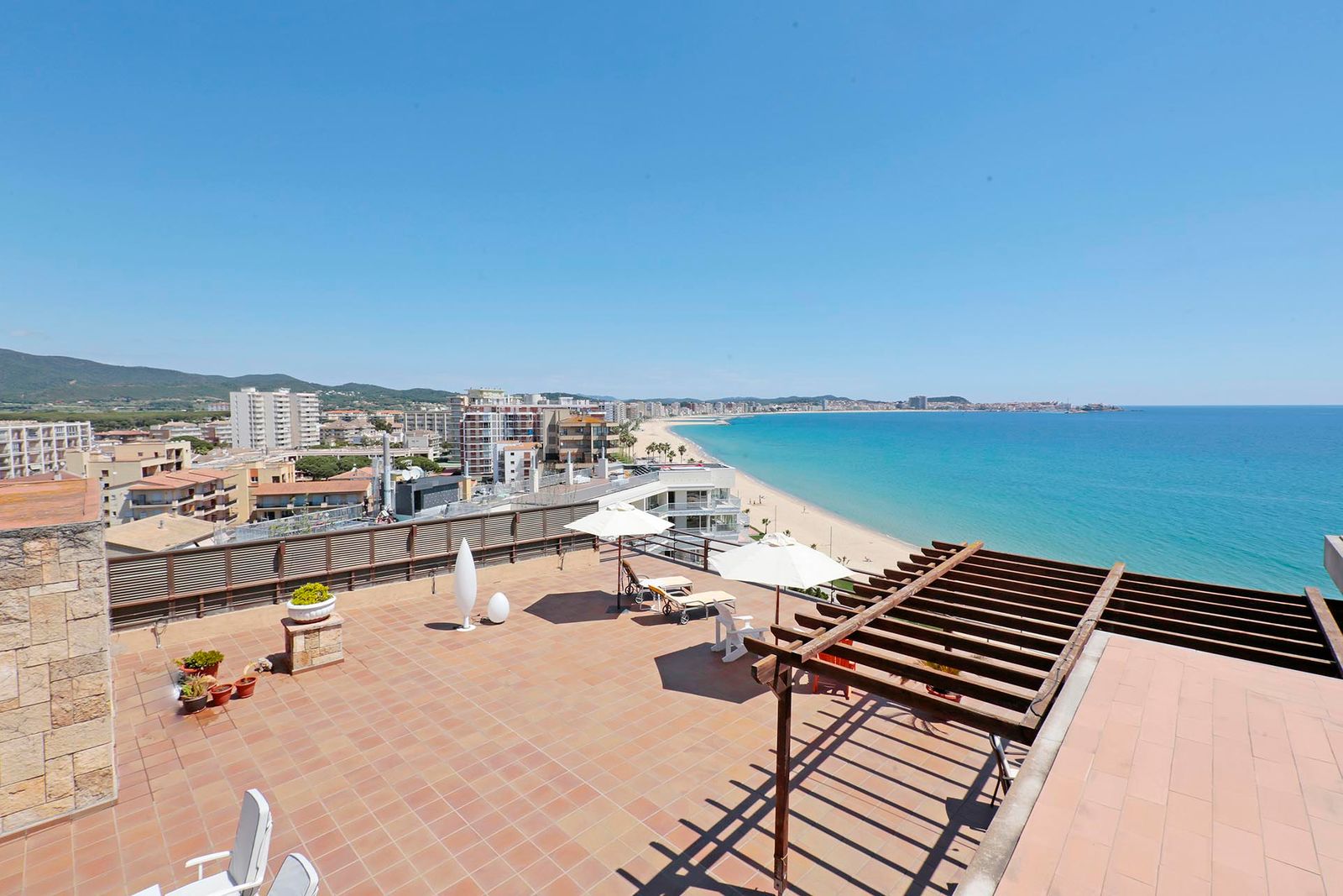 Ático de 5 dormitorios, 3 baños y 138m² en venta en Calonge - foto 33 de 40