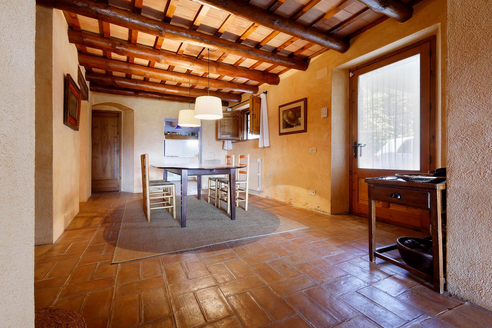 Propiedad de 3 dormitorios, 3 baños y 260m² en venta en Castell del Emporda, La Bisbal - foto 28 de 50