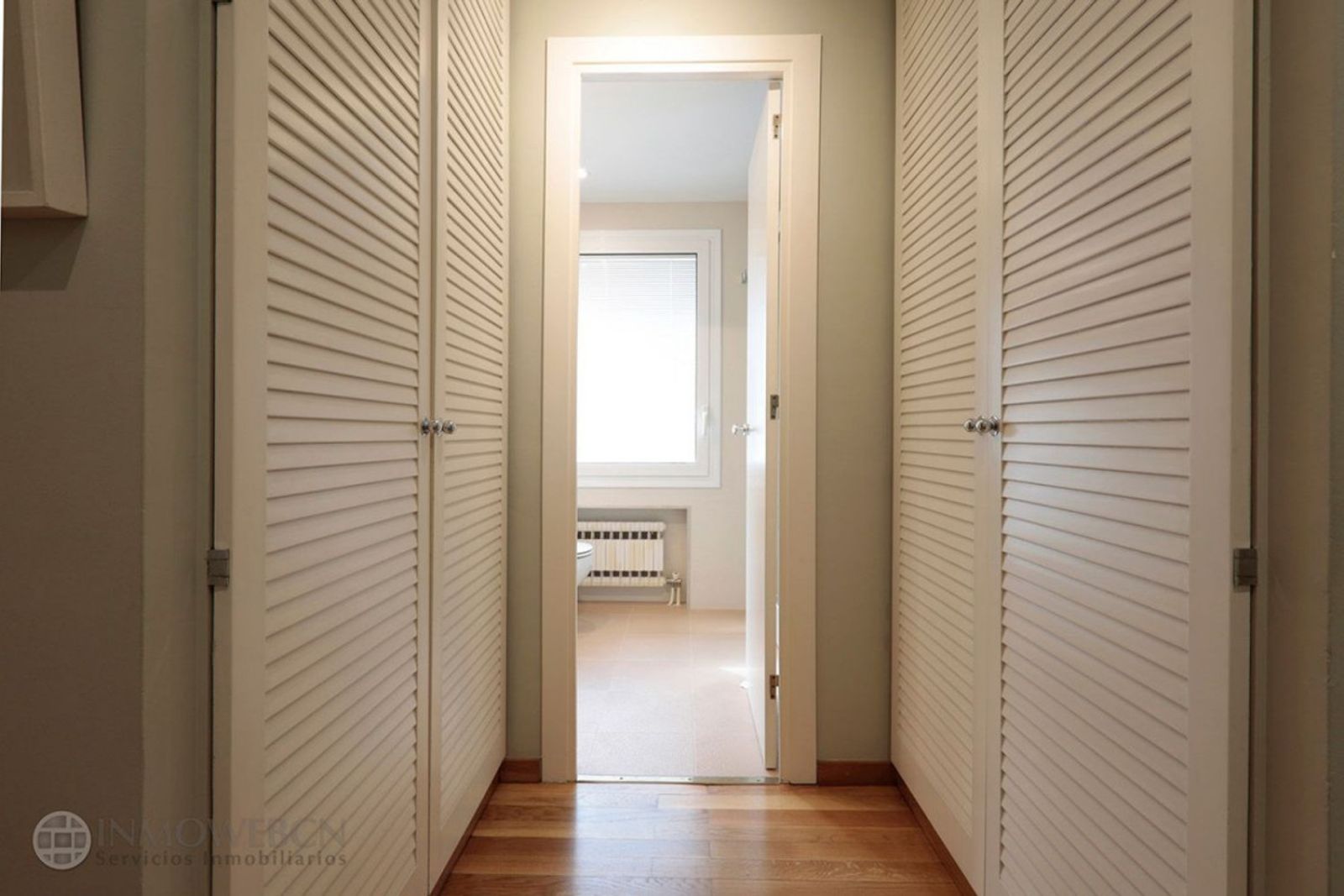 Apartamento de 3 dormitorios, 3 baños y 306m² en venta en Les Tres Torres, Barcelona - foto 25 de 30