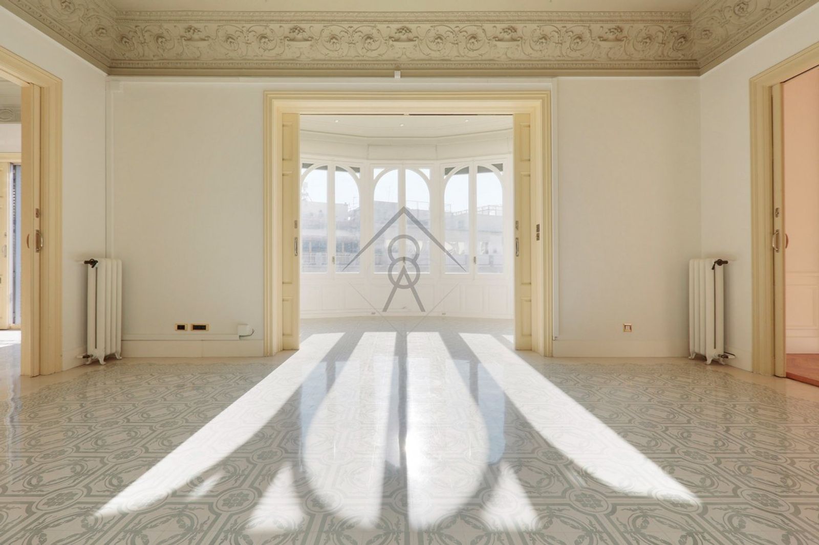 Oficina de 4 baños y 550m² en alquiler en Eixample, Barcelona - foto 2 de 33