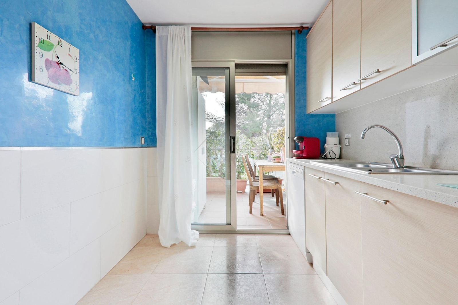 Casa de 4 dormitorios, 3 baños y 126m² en venta en Roda de Berà, El Vendrell - foto 12 de 29