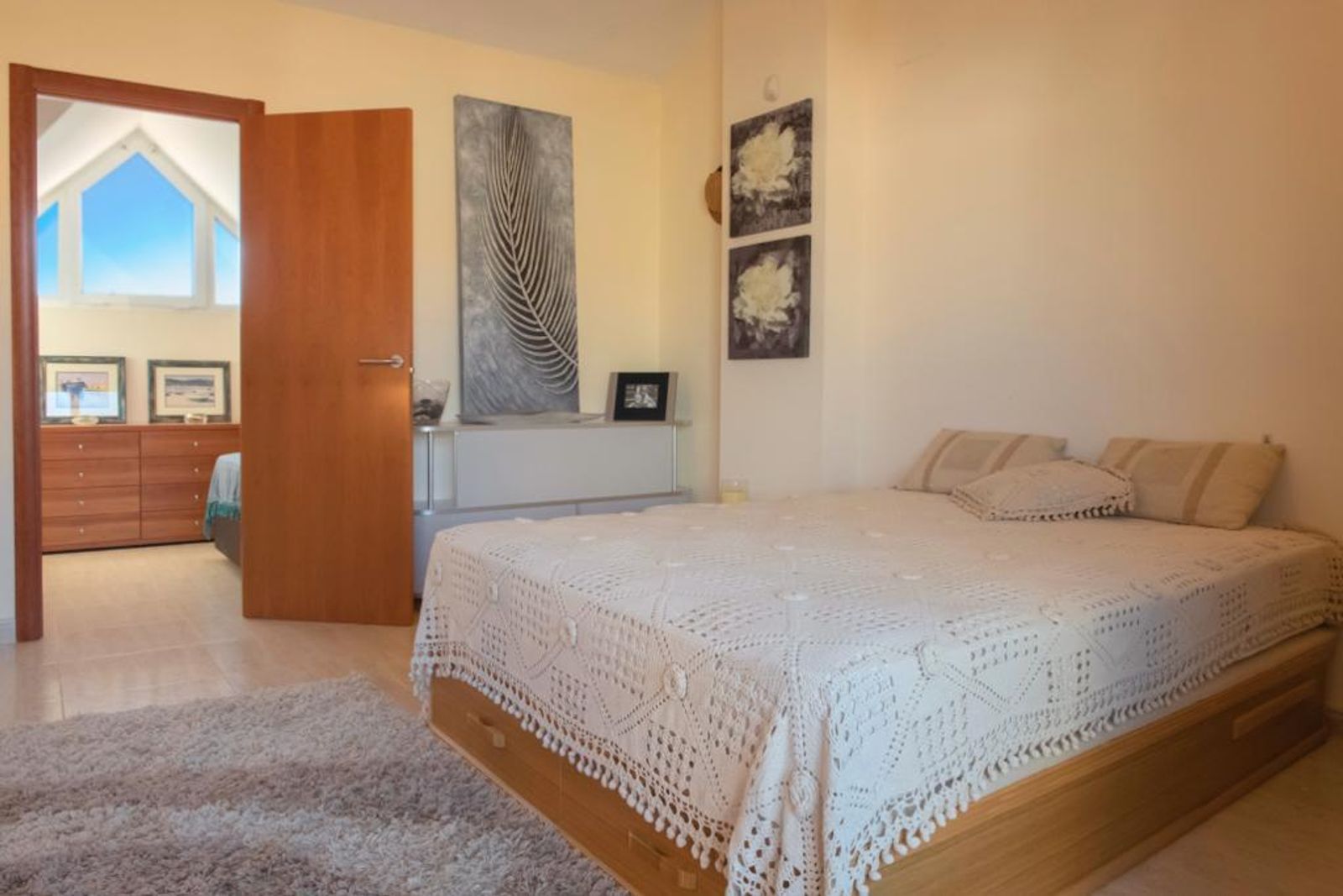 5-bedroom, 4-bathroom 200m² townhouse for sale in Calafell - photo 9 of 14