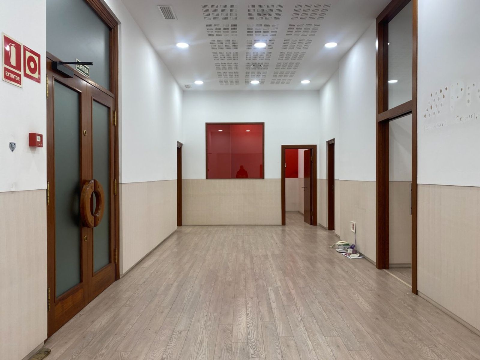 Oficina de 4 baños y 754m² en alquiler en Eixample, Barcelona - foto 2 de 30