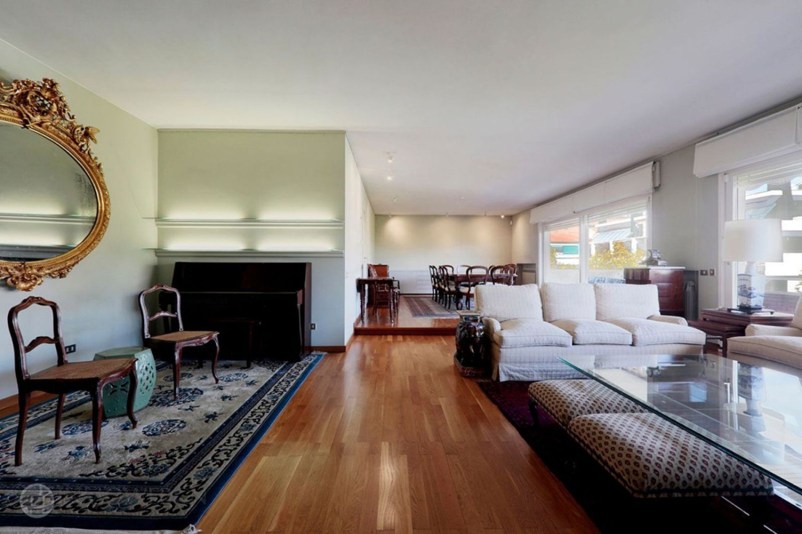 Apartamento de 3 dormitorios, 3 baños y 306m² en venta en Les Tres Torres, Barcelona - foto 2 de 30