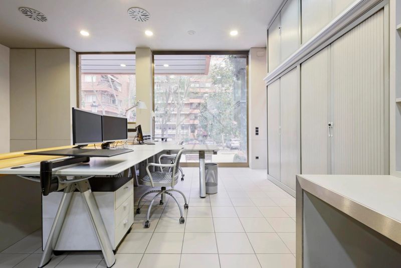 Oficina en Les Tres Torres 170m² P0