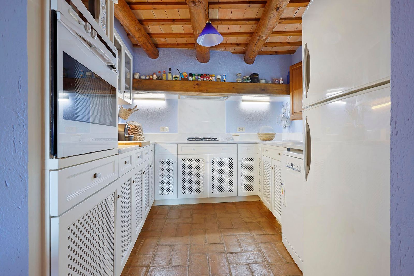 Propiedad de 3 dormitorios, 3 baños y 260m² en venta en Castell del Emporda, La Bisbal - foto 30 de 50
