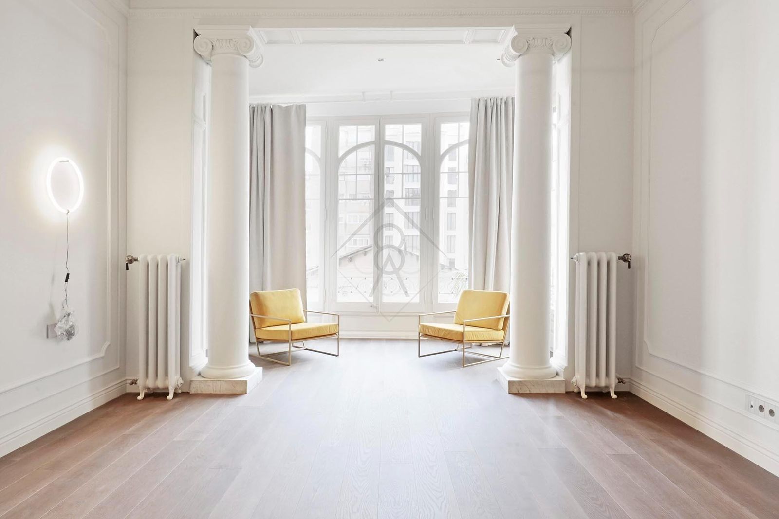 Apartamento de 4 dormitorios, 4 baños y 236m² en venta en Eixample, Barcelona - foto 27 de 33