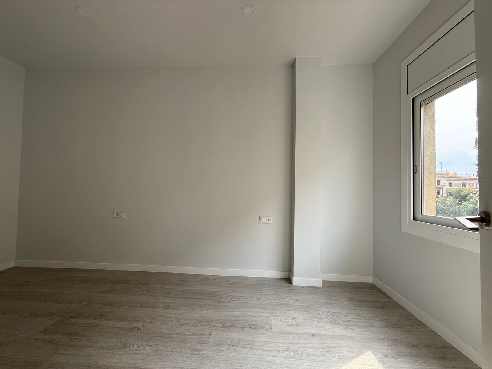 Piso de 4 dormitorios, 2 baños y 114m² en venta en Eixample, Barcelona - foto 7 de 11