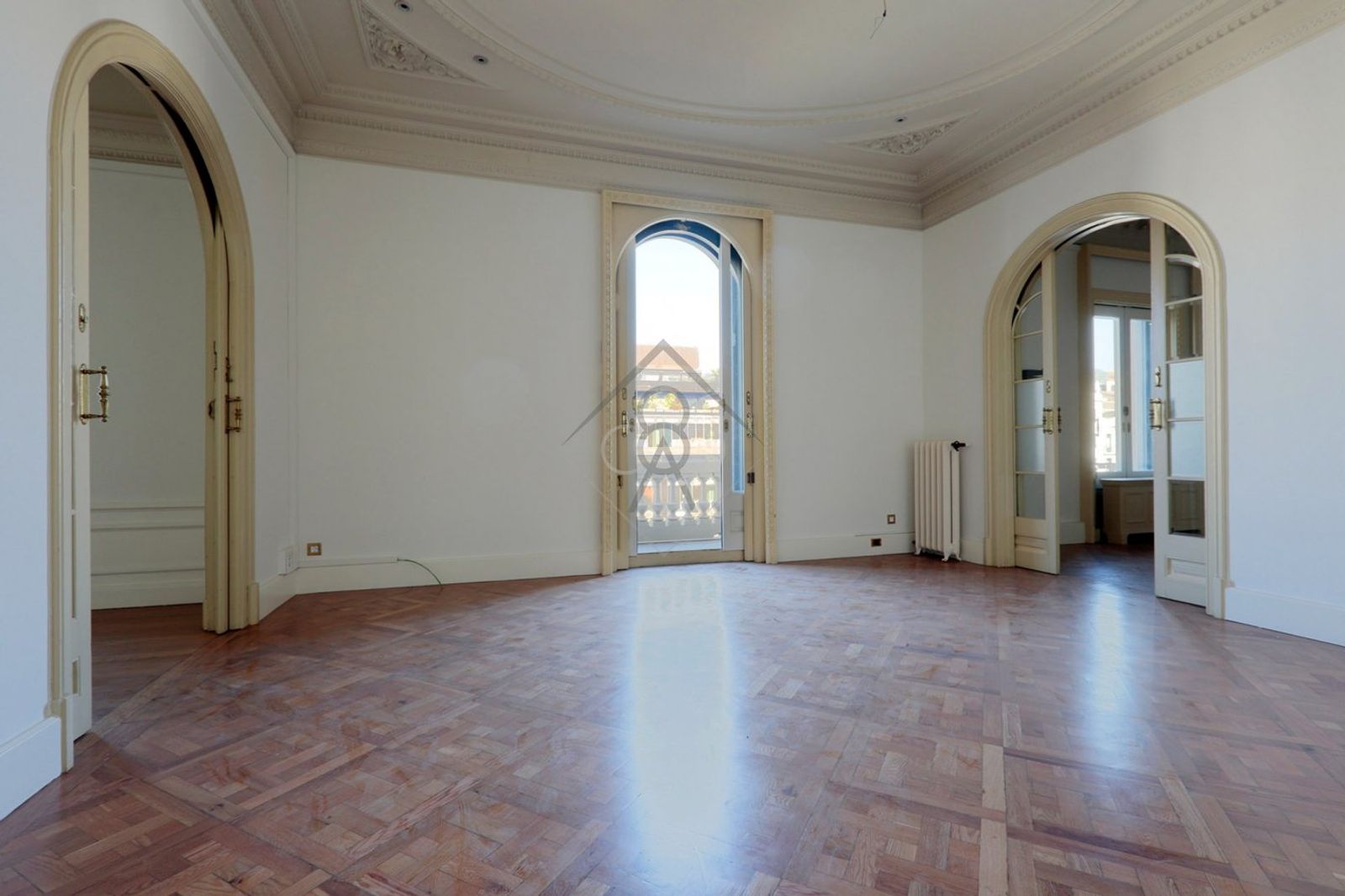 Oficina de 4 baños y 550m² en alquiler en Eixample, Barcelona - foto 11 de 33