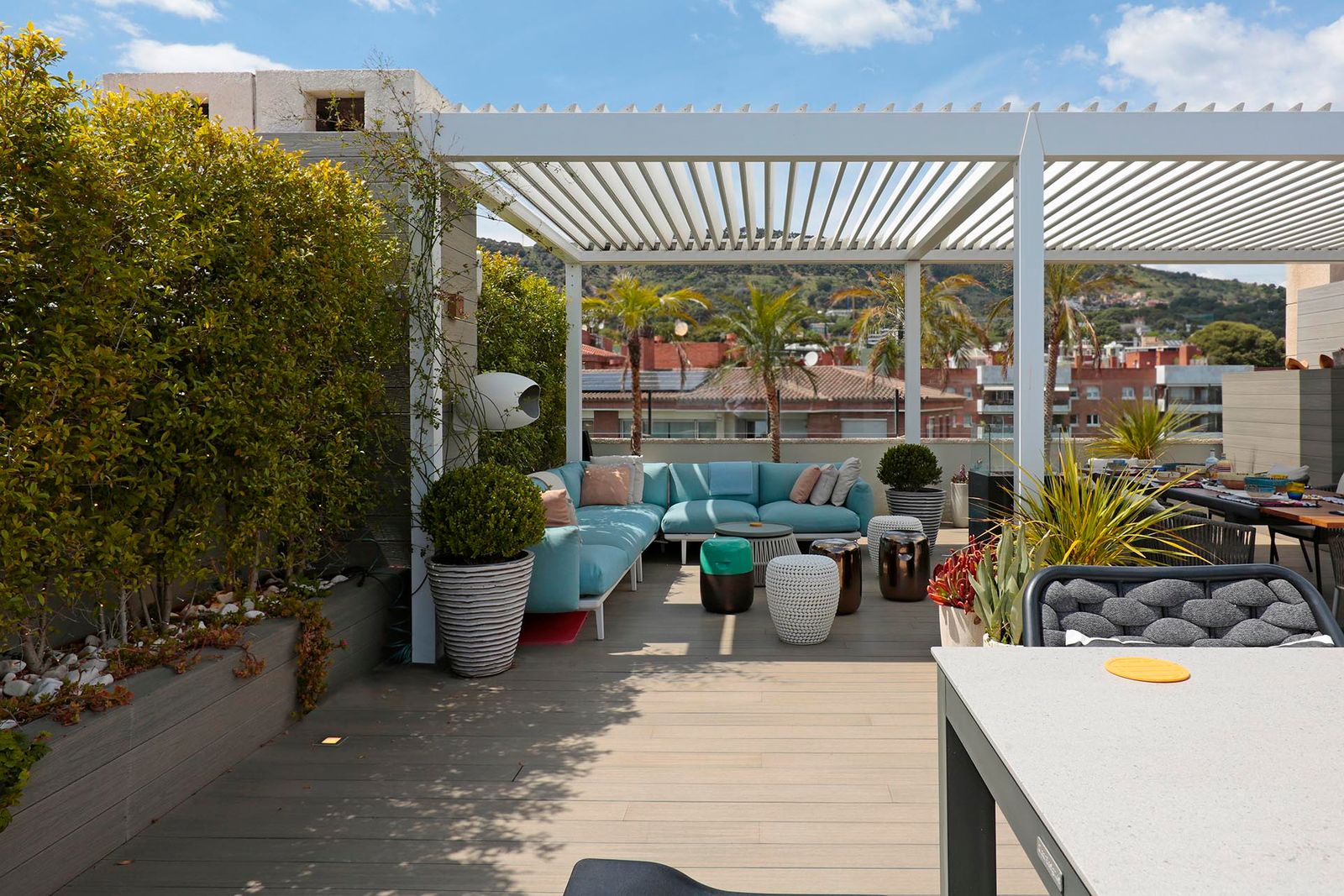 3-bedroom, 4-bathroom 240m² penthouse for sale in Pedralbes, Barcelona - photo 4 of 48