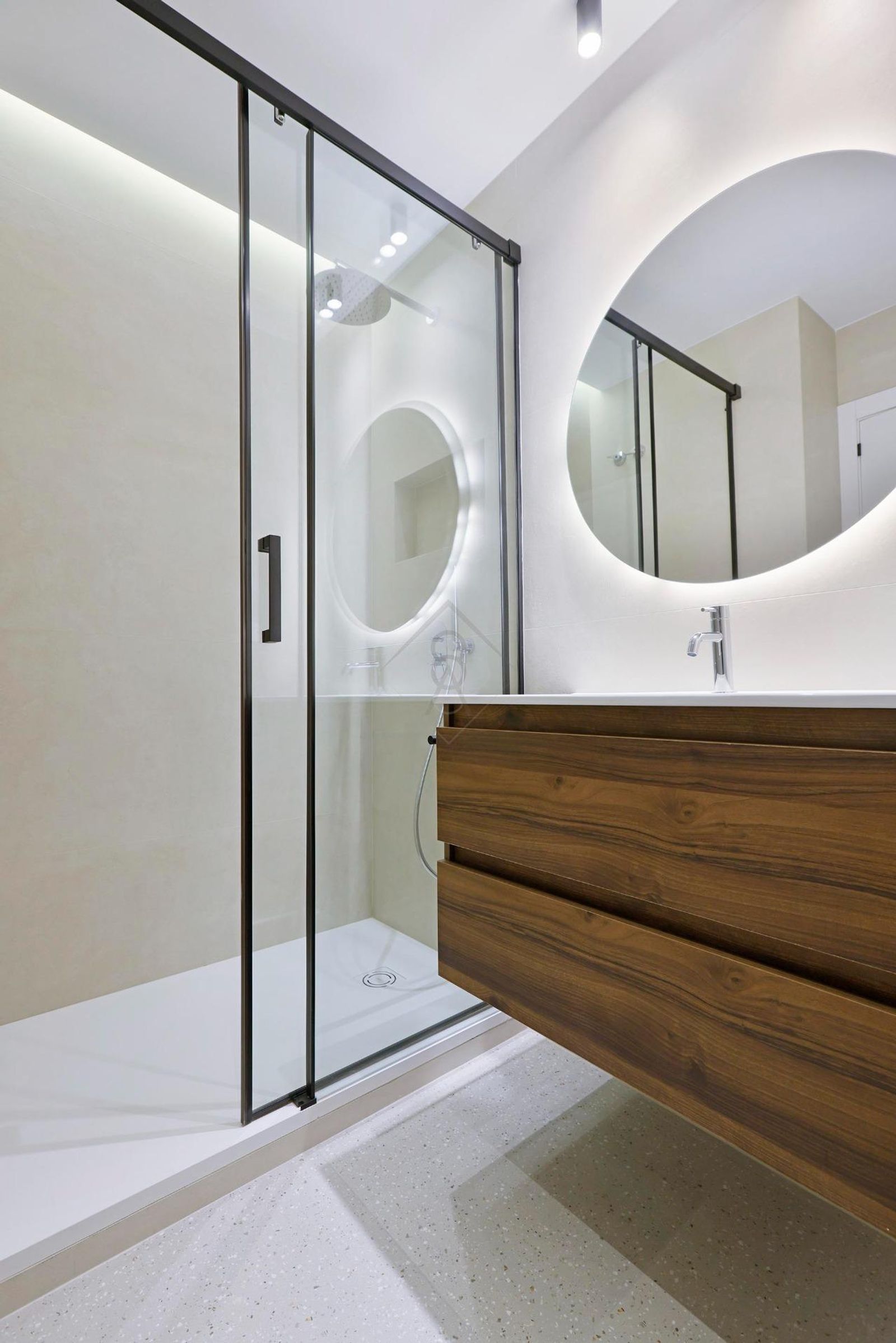 Piso de 3 dormitorios, 2 baños y 125m² en venta en Francesc Macià, Barcelona - foto 28 de 31