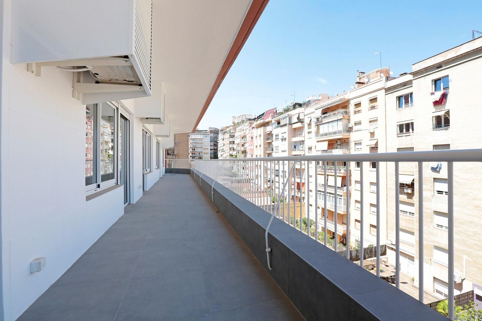 Apartamento de 6 dormitorios, 6 baños y 600m² en venta en Turó Park, Barcelona - foto 35 de 50