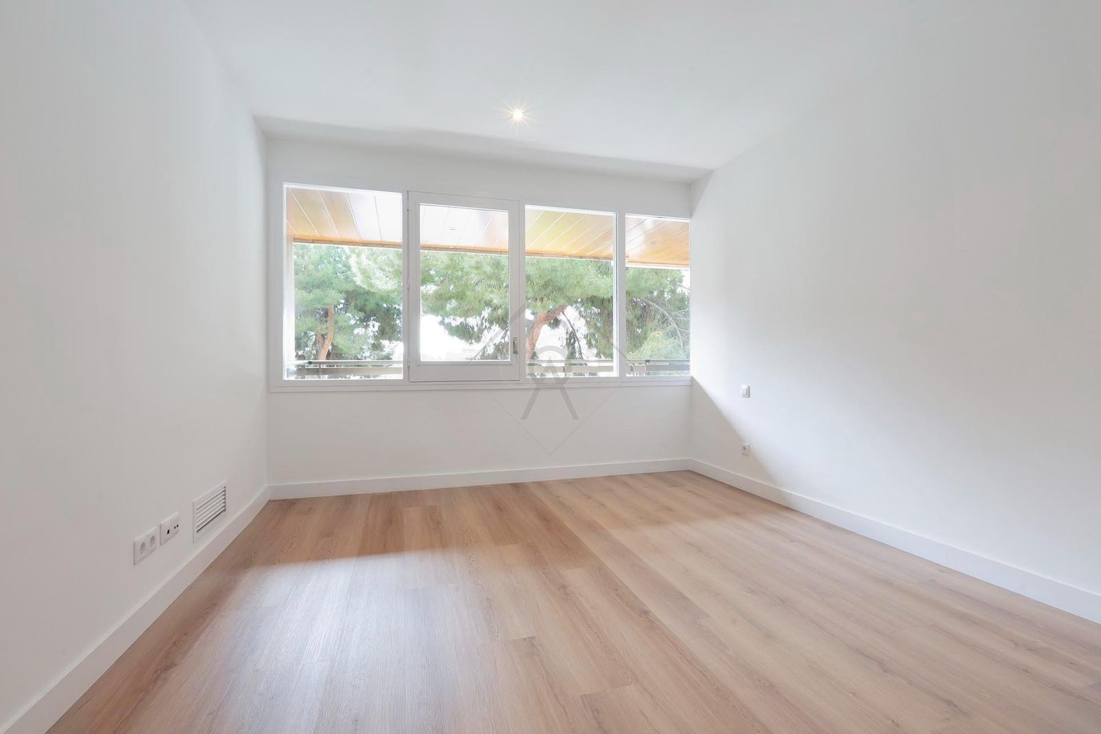 Apartamento de 4 dormitorios, 2 baños y 150m² en venta en Bonanova, Barcelona - foto 8 de 30