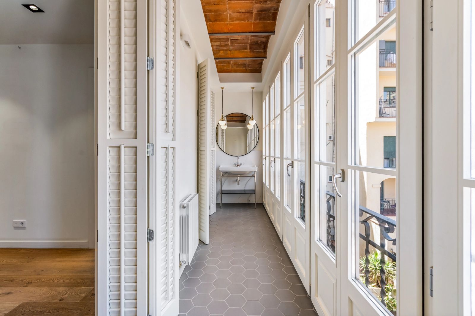 Piso de 3 dormitorios, 3 baños y 146m² en venta en Eixample, Barcelona - foto 36 de 40