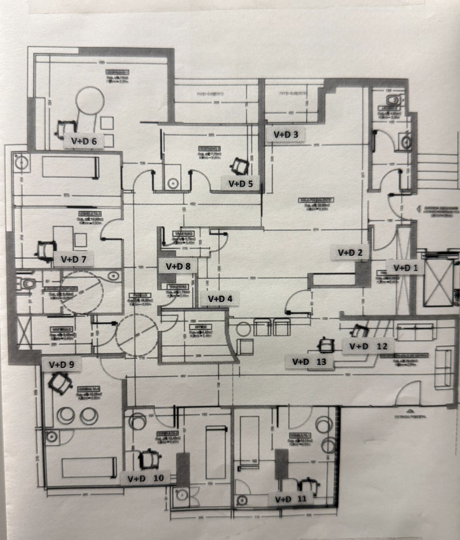 Oficina de 6 dormitorios, 2 baños y 267m² en alquiler en Turó Park, Barcelona - foto 1 de 1