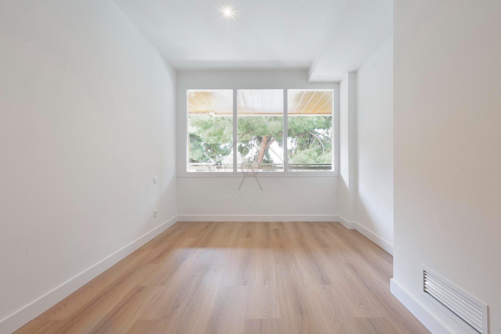 Apartamento de 4 dormitorios, 2 baños y 150m² en venta en Bonanova, Barcelona - foto 10 de 30