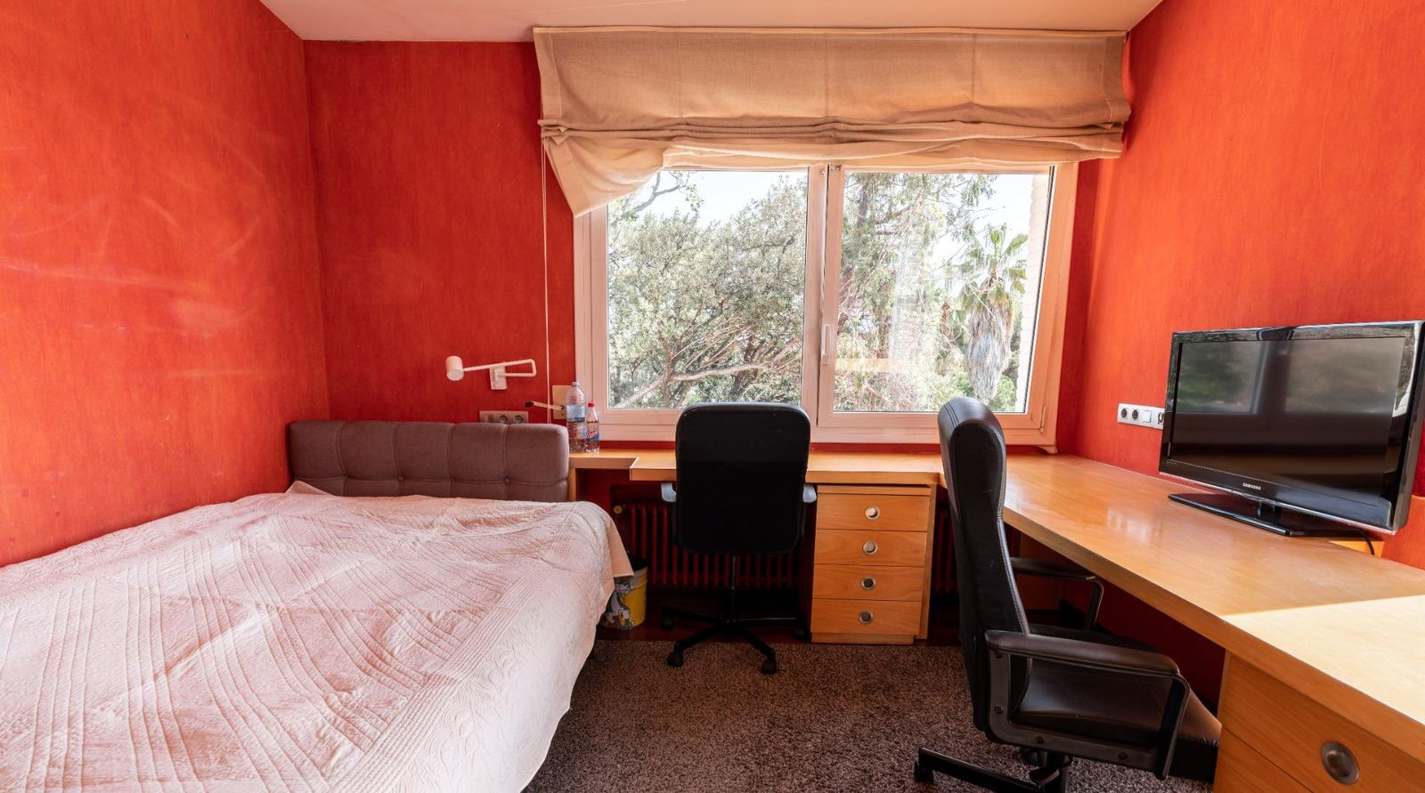 Casa de 4 dormitorios, 4 baños y 237m² en alquiler en Pedralbes, Barcelona - foto 40 de 82