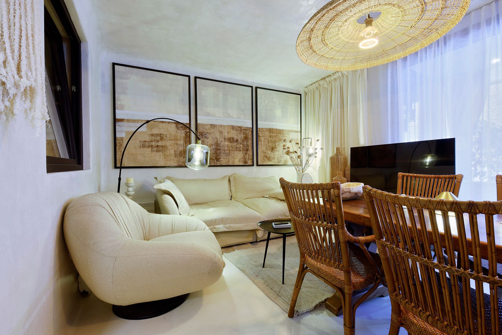 Ático de 3 dormitorios, 3 baños y 135m² en venta en Sants-Montjuïc, Barcelona - foto 2 de 31