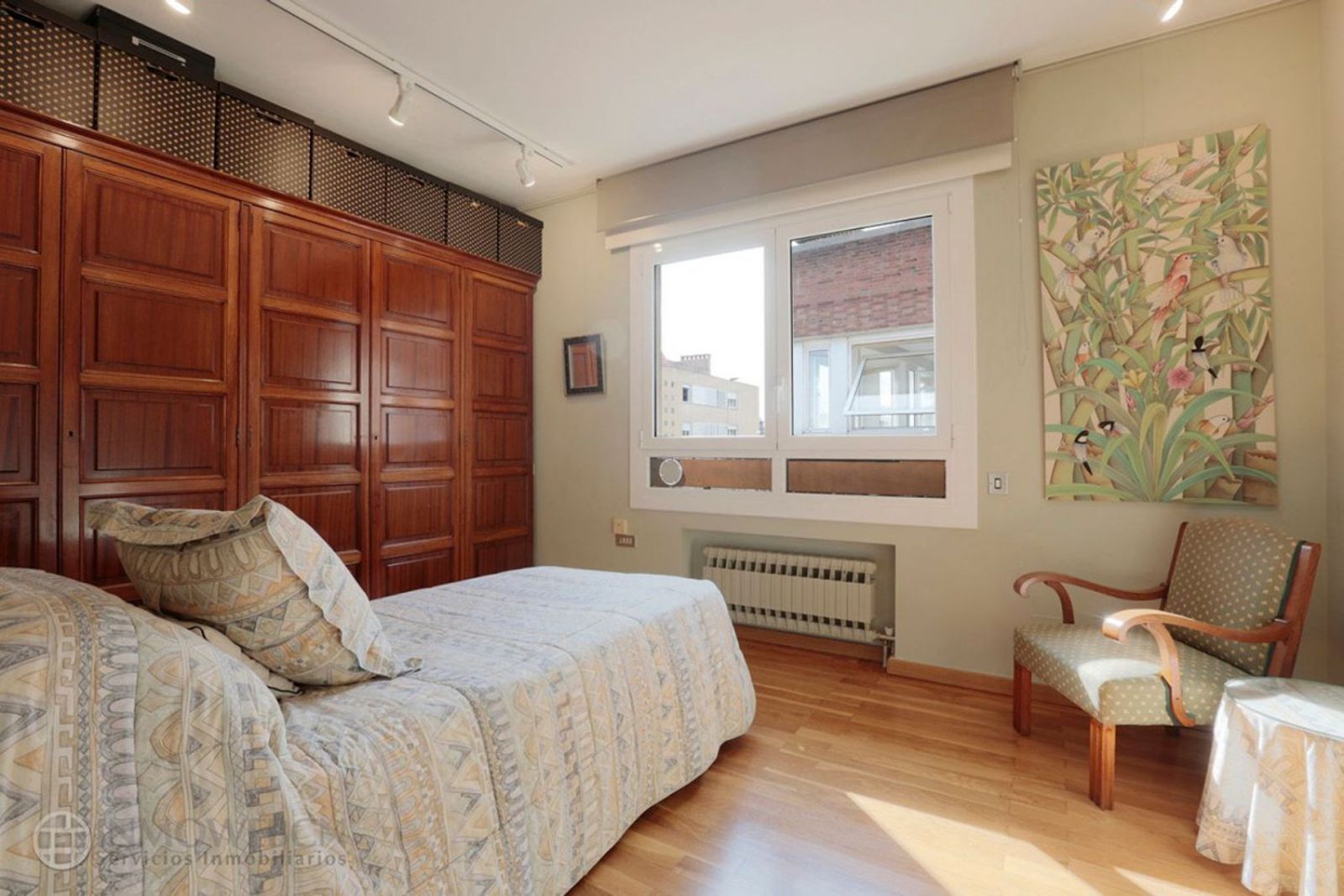 Apartamento de 3 dormitorios, 3 baños y 306m² en venta en Les Tres Torres, Barcelona - foto 27 de 30