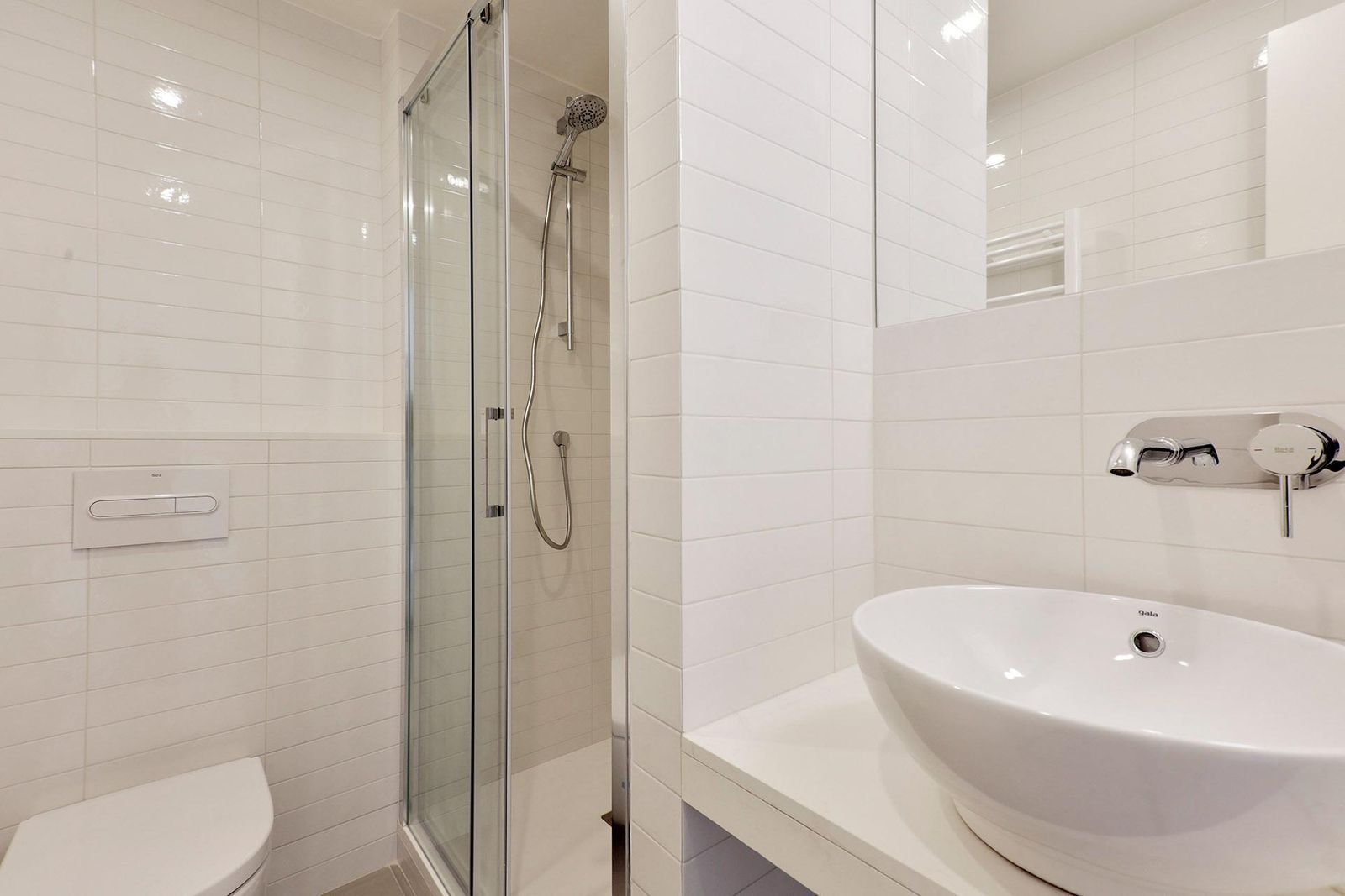 Piso de 2 dormitorios, 2 baños y 80m² en venta en Sant Antoni, Barcelona - foto 18 de 21