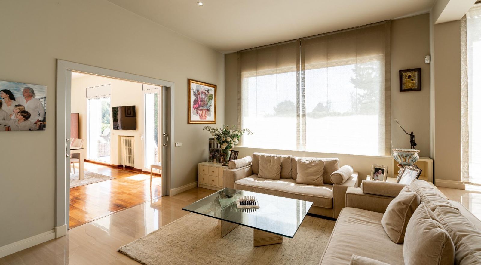 Casa de 4 dormitorios, 4 baños y 237m² en alquiler en Pedralbes, Barcelona - foto 57 de 82