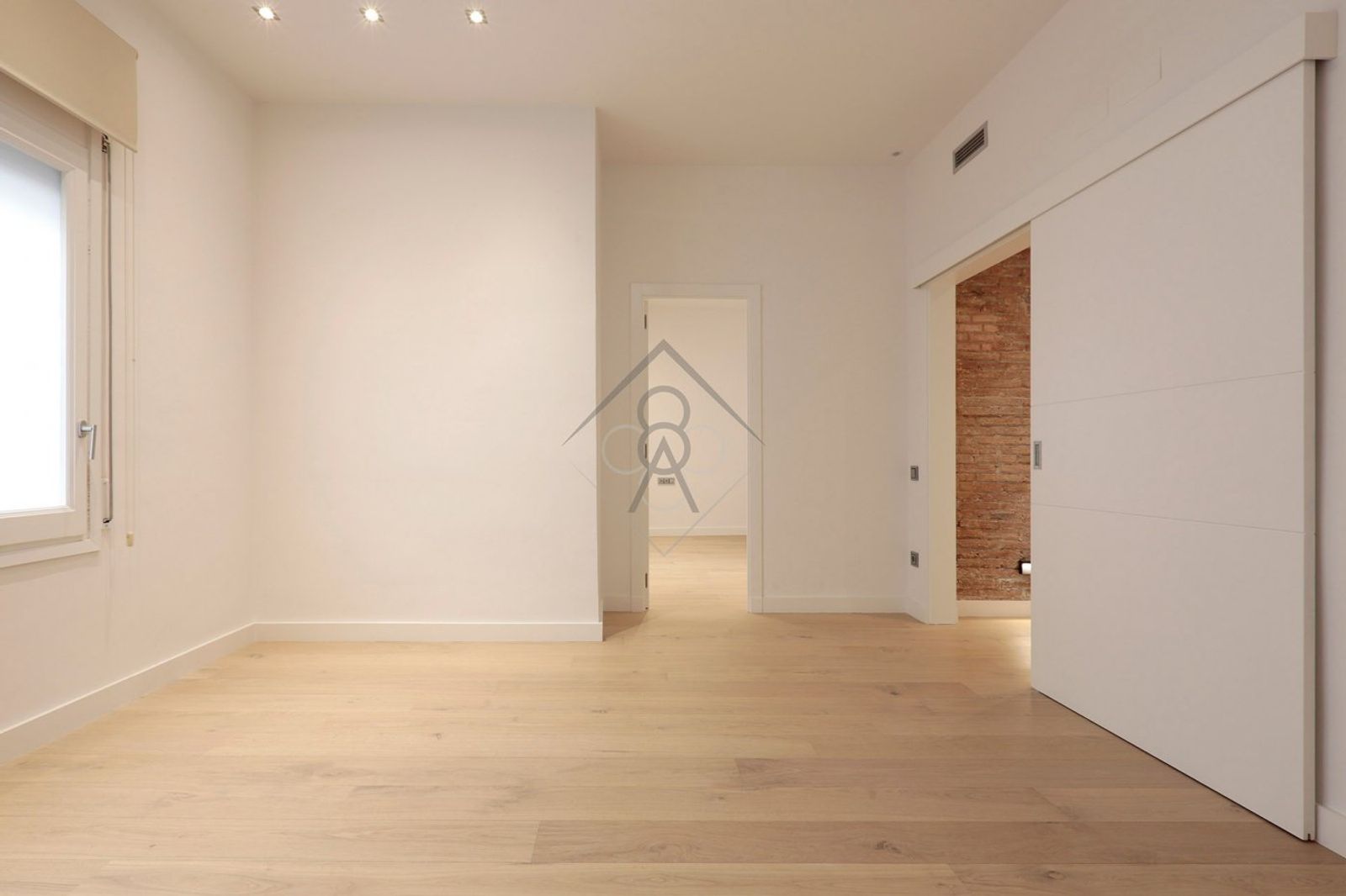 Piso de 2 baños y 200m² en alquiler de temporada en Sant Gervasi, Barcelona - foto 22 de 24