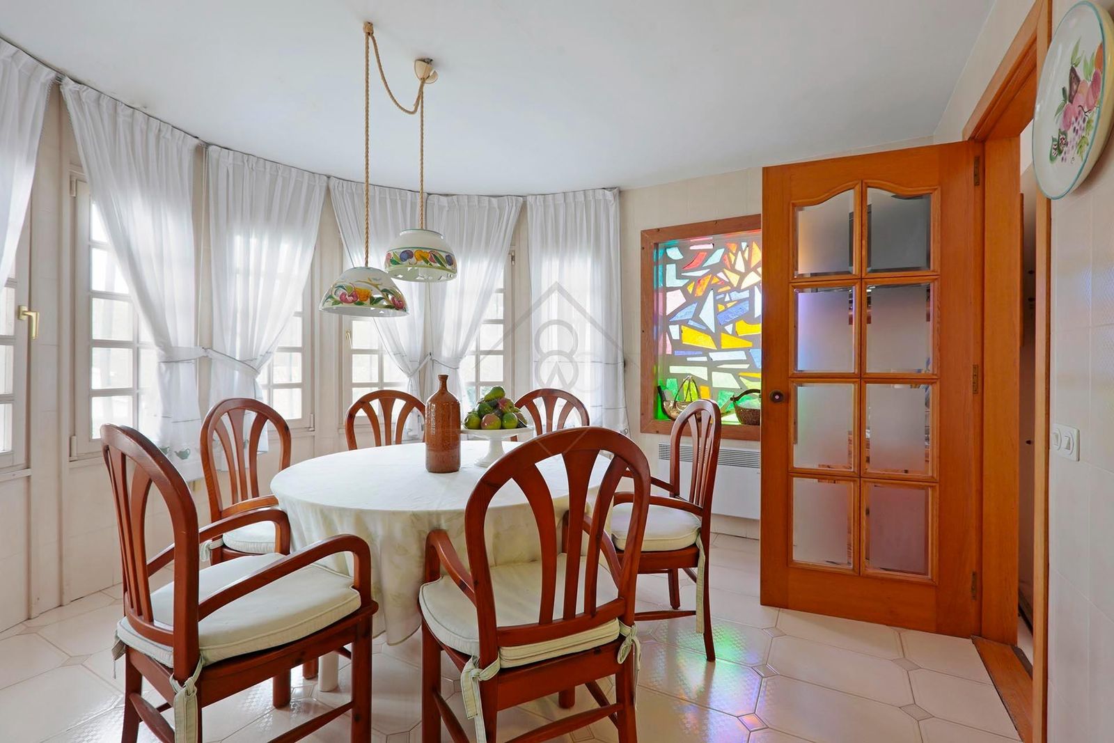 Casa de 6 dormitorios, 4 baños y 320m² en venta en Roda de Berà, Roda de Berà - foto 20 de 43