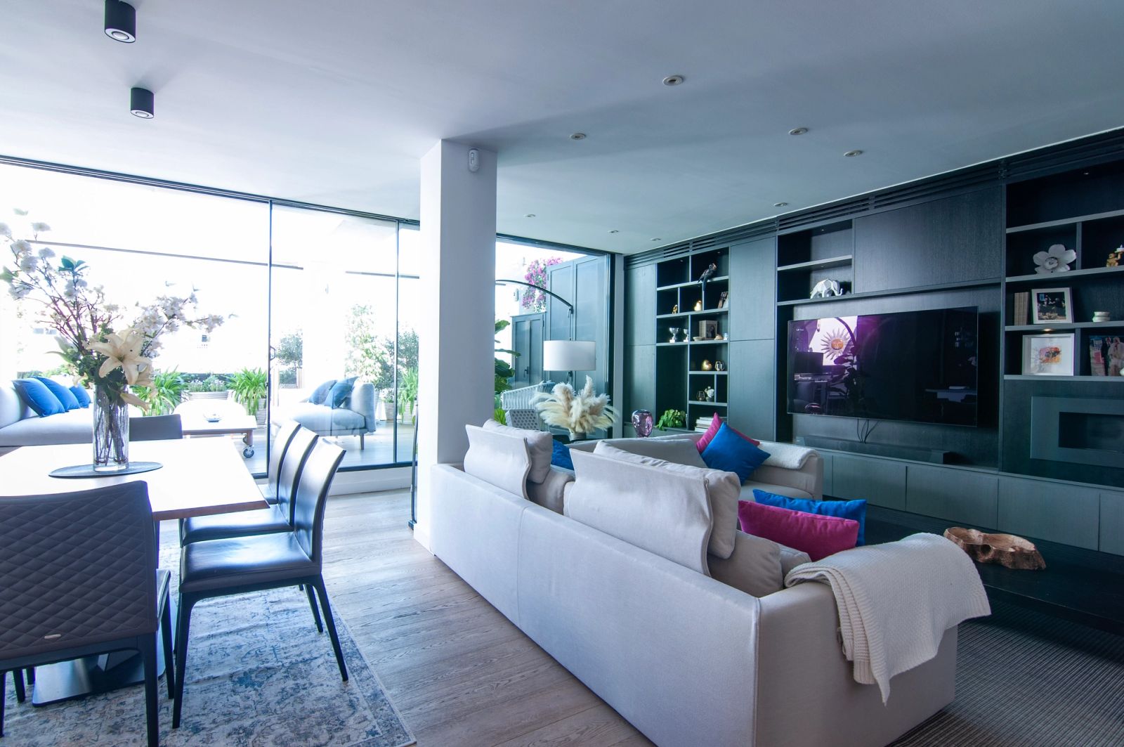 Ático de 5 dormitorios, 3 baños y 240m² en venta en Francesc Macià, Barcelona - foto 15 de 51