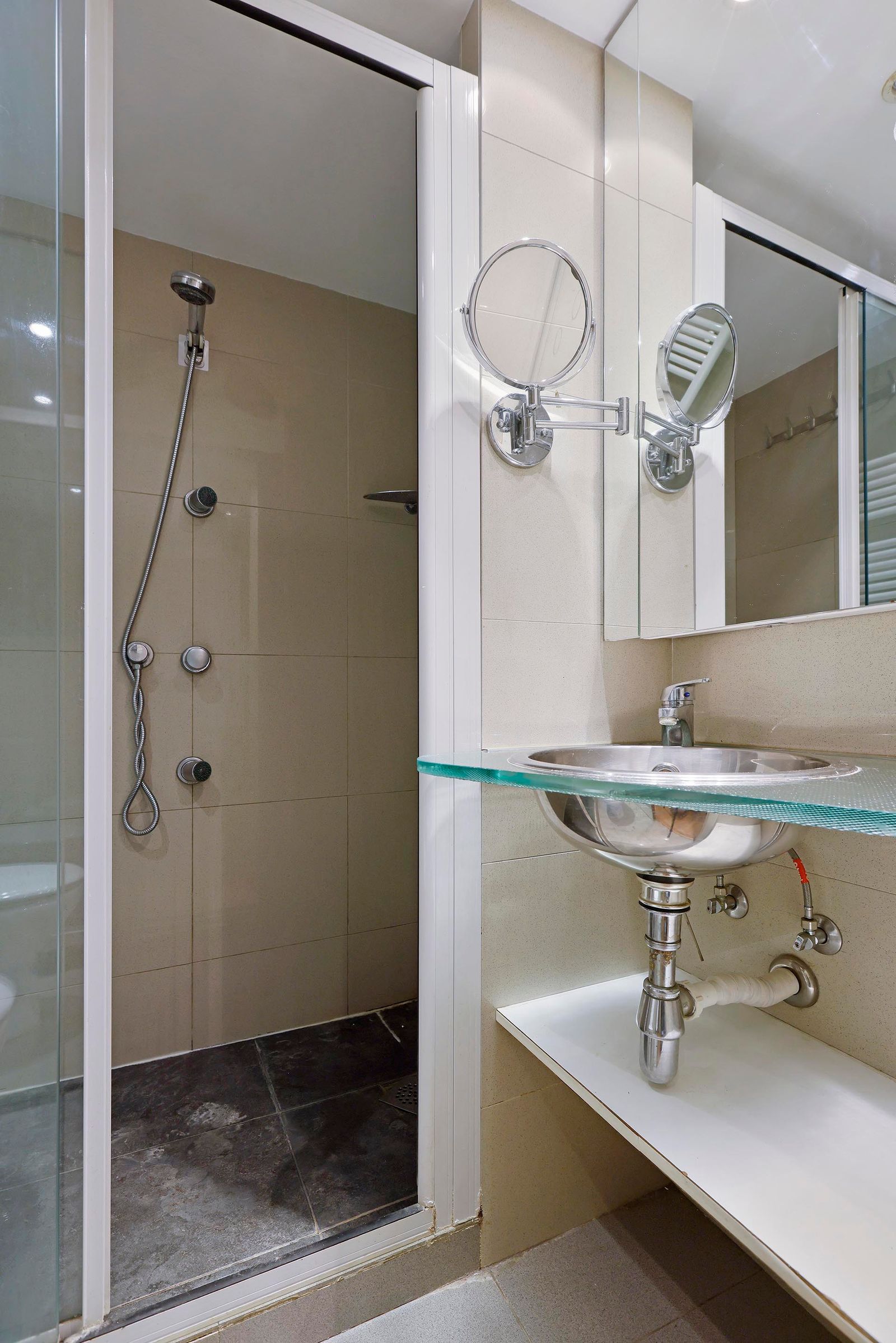 Piso de 4 dormitorios, 2 baños y 137m² en venta en Sarrià - Sant Gervasi, Barcelona - foto 19 de 28