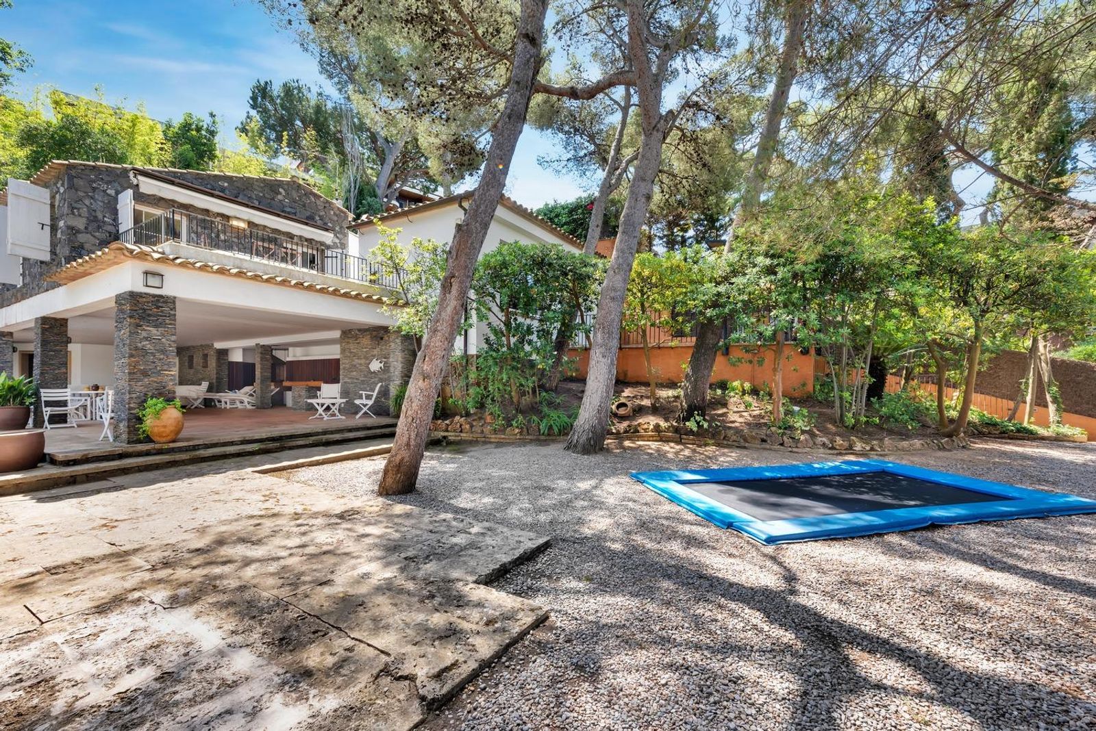 Casa de 6 dormitorios, 6 baños y 450m² en venta en Llafranc, Palafrugell - foto 6 de 50