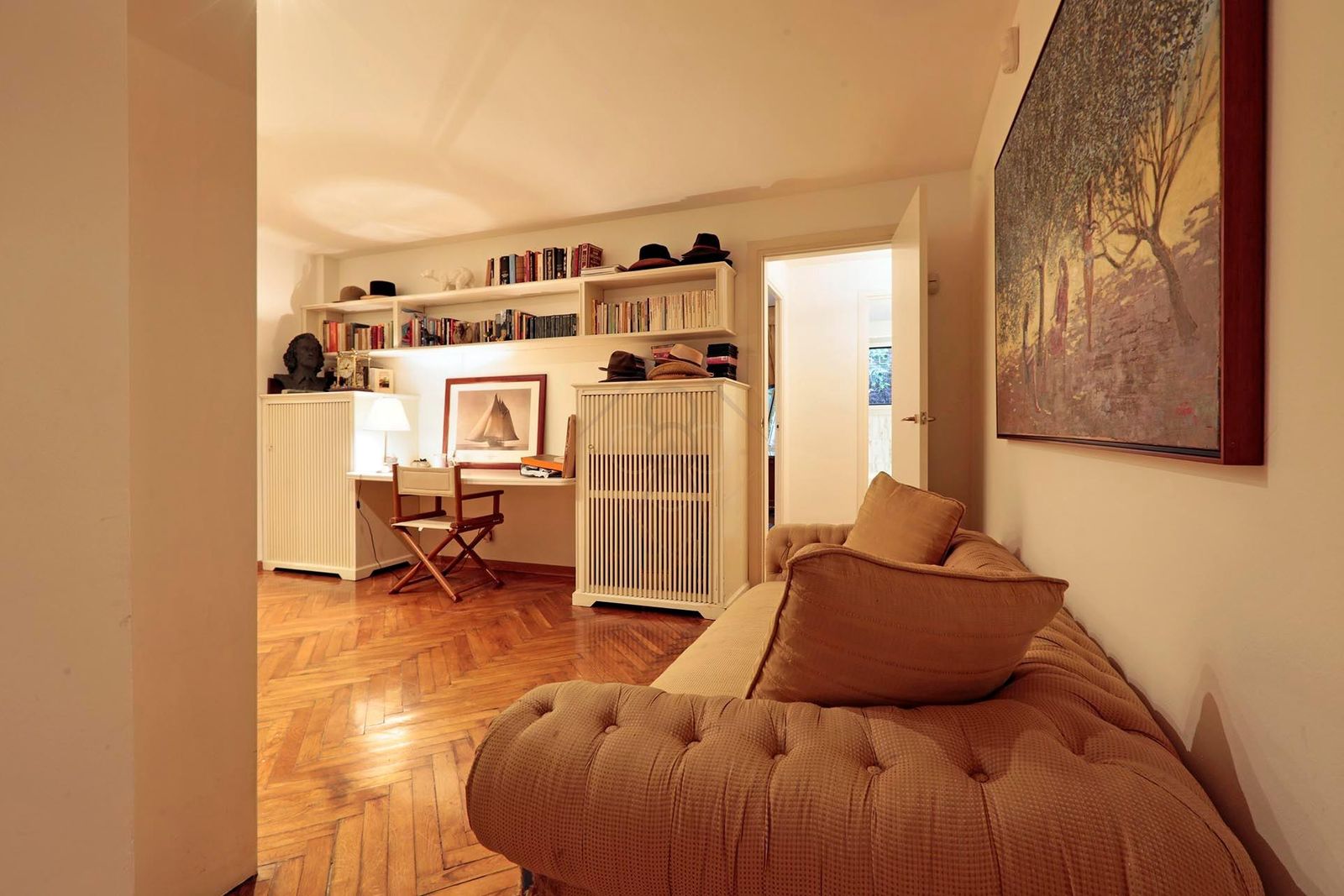 Apartamento de 3 dormitorios, 2 baños y 150m² en venta en Les Tres Torres, Barcelona - foto 25 de 57