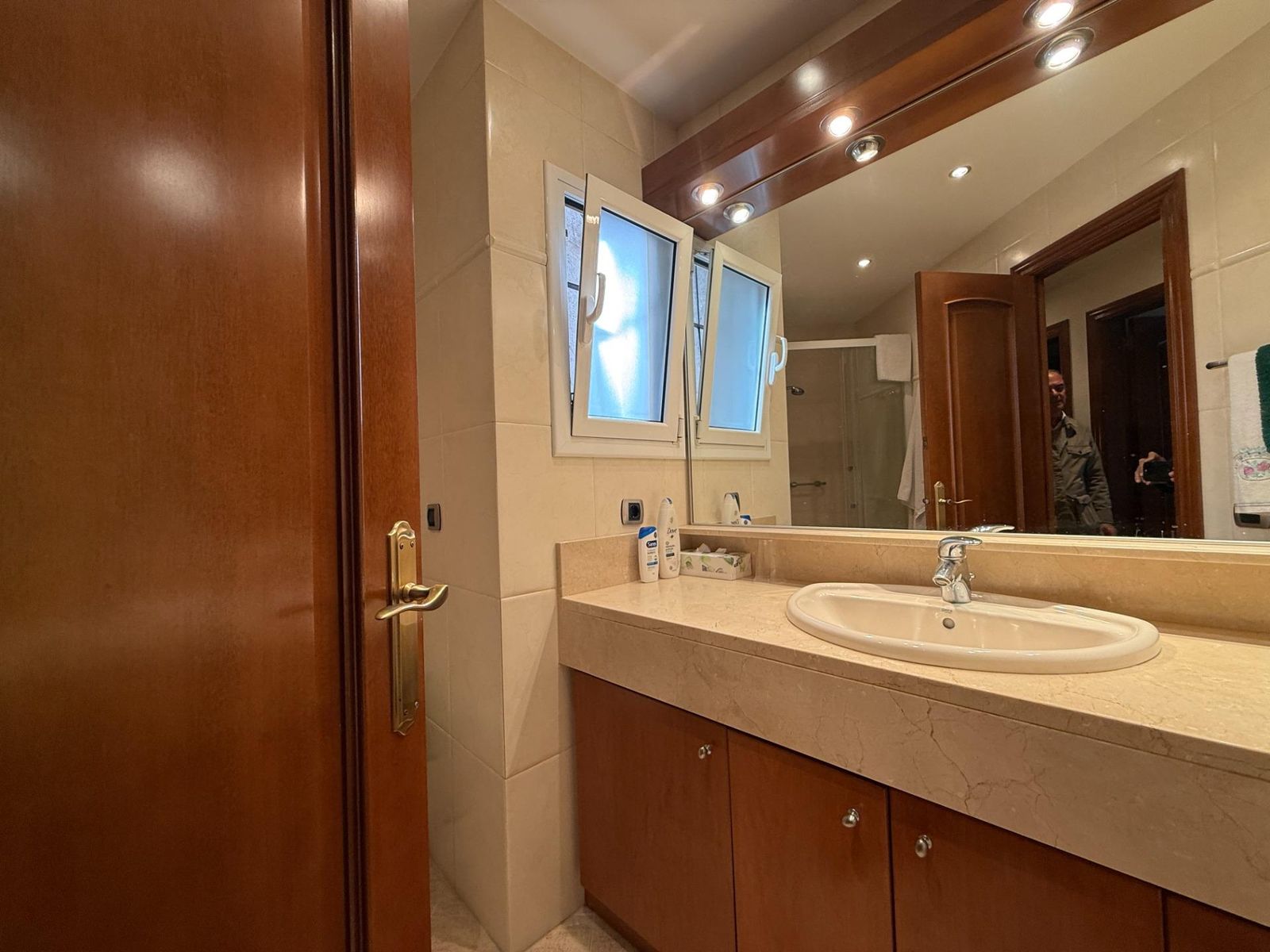 3-bedroom, 2-bathroom 80m² flat for sale in Eixample, Barcelona - photo 14 of 22