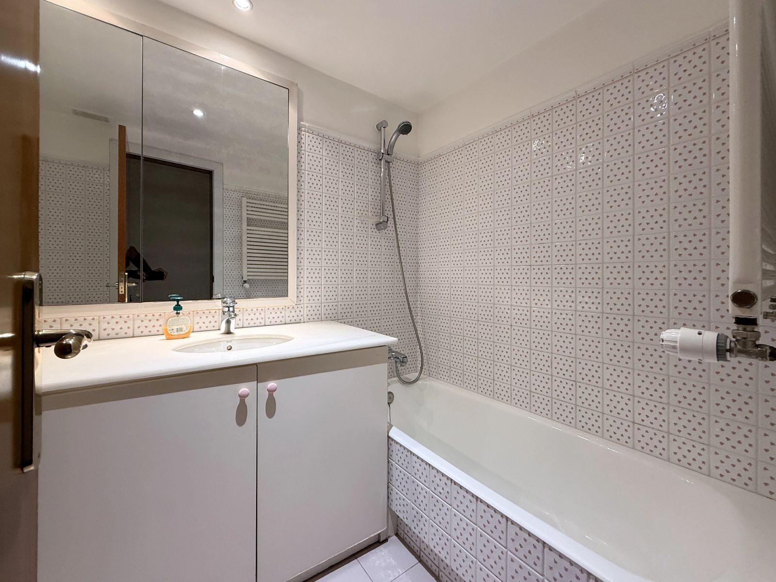 Ático de 7 dormitorios, 5 baños y 347m² en venta en Les Tres Torres, Barcelona - foto 6 de 45