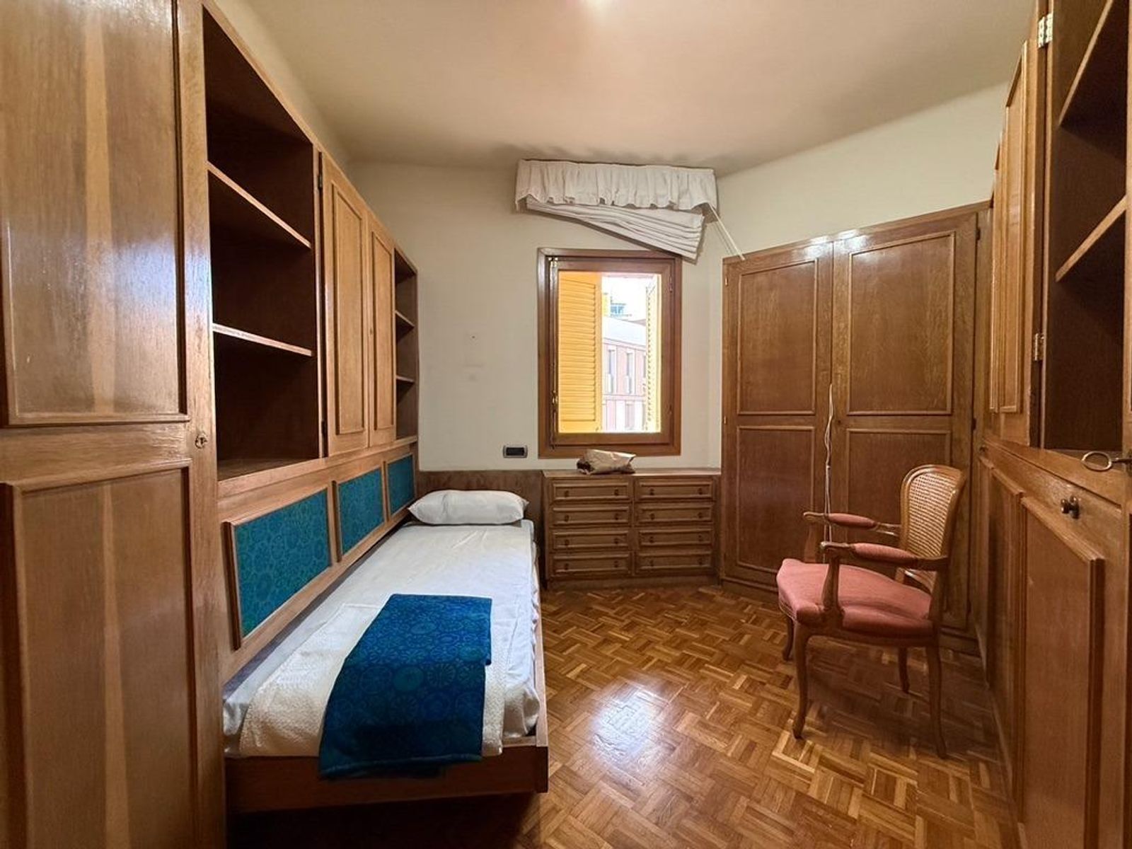 3-bedroom, 2-bathroom 80m² flat for sale in Eixample, Barcelona - photo 17 of 22