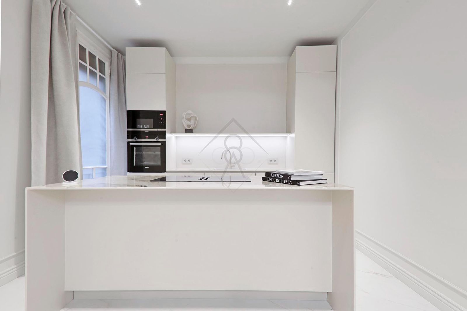 Apartamento de 4 dormitorios, 4 baños y 236m² en venta en Eixample, Barcelona - foto 10 de 33