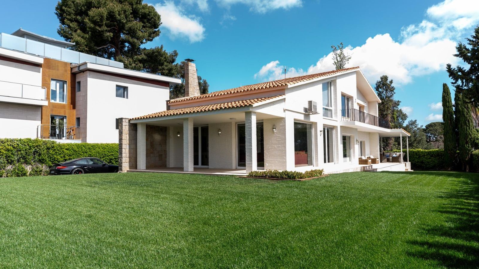 Casa de 4 dormitorios, 4 baños y 237m² en alquiler en Pedralbes, Barcelona - foto 77 de 82