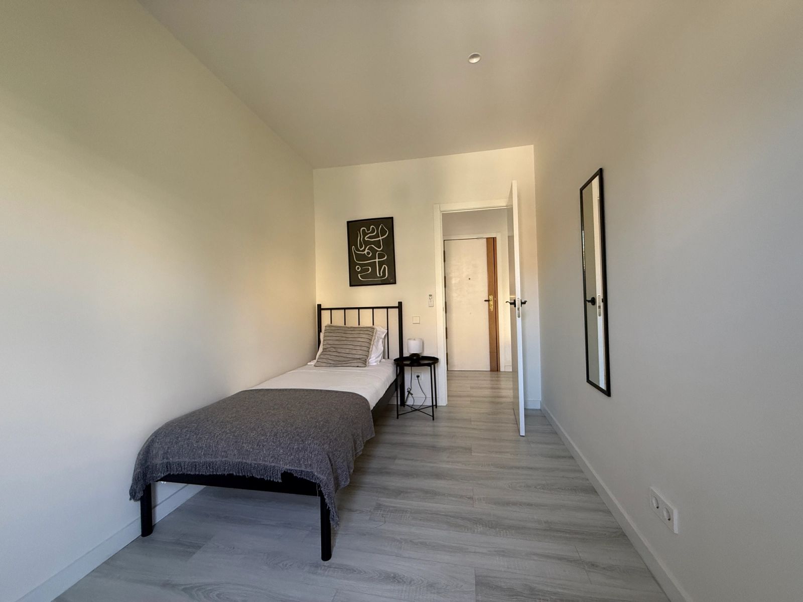 Piso de 3 dormitorios, 1 baños y 76m² en venta en Sant Gervasi, Barcelona - foto 6 de 29
