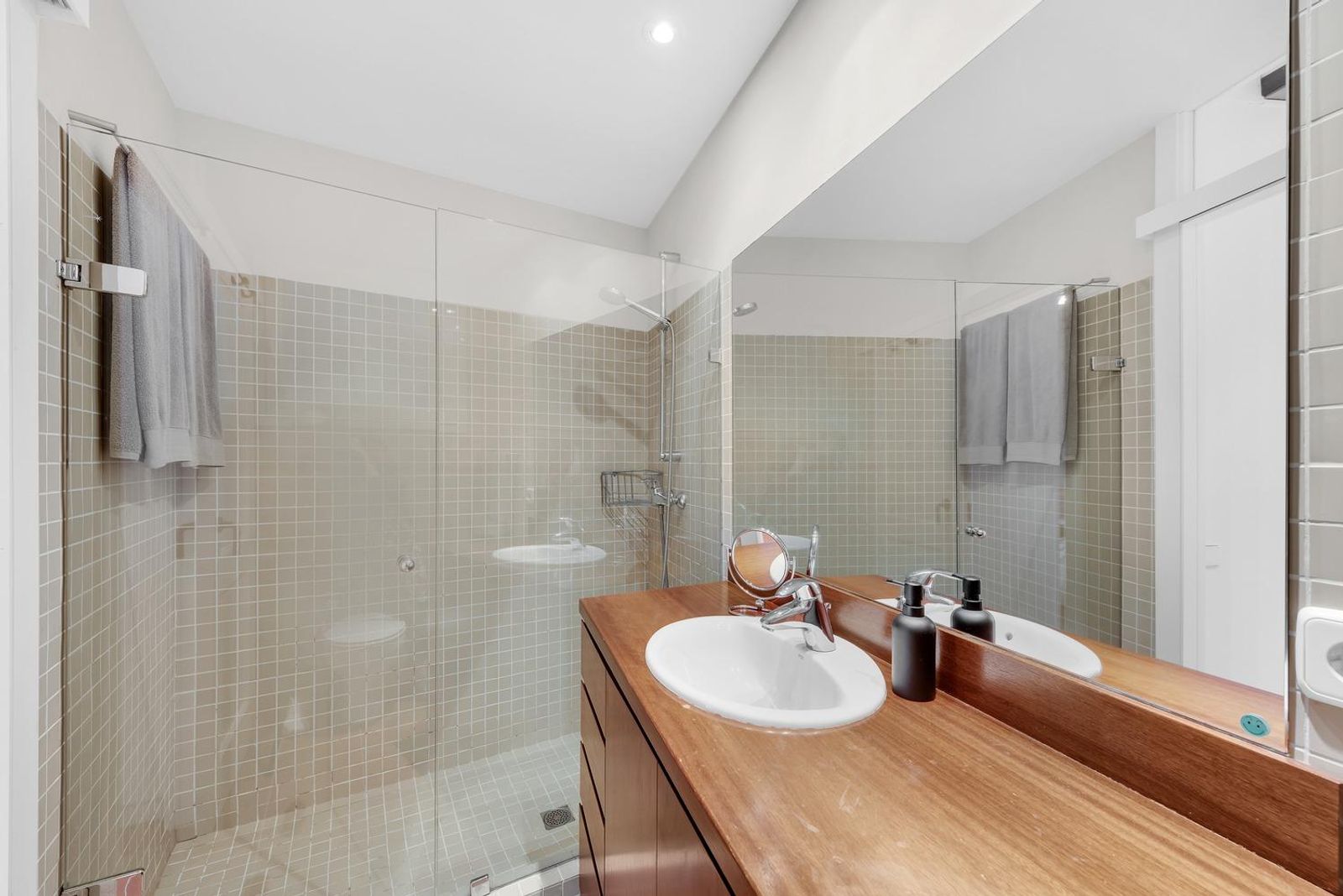 Casa de 6 dormitorios, 6 baños y 450m² en venta en Llafranc, Palafrugell - foto 47 de 50