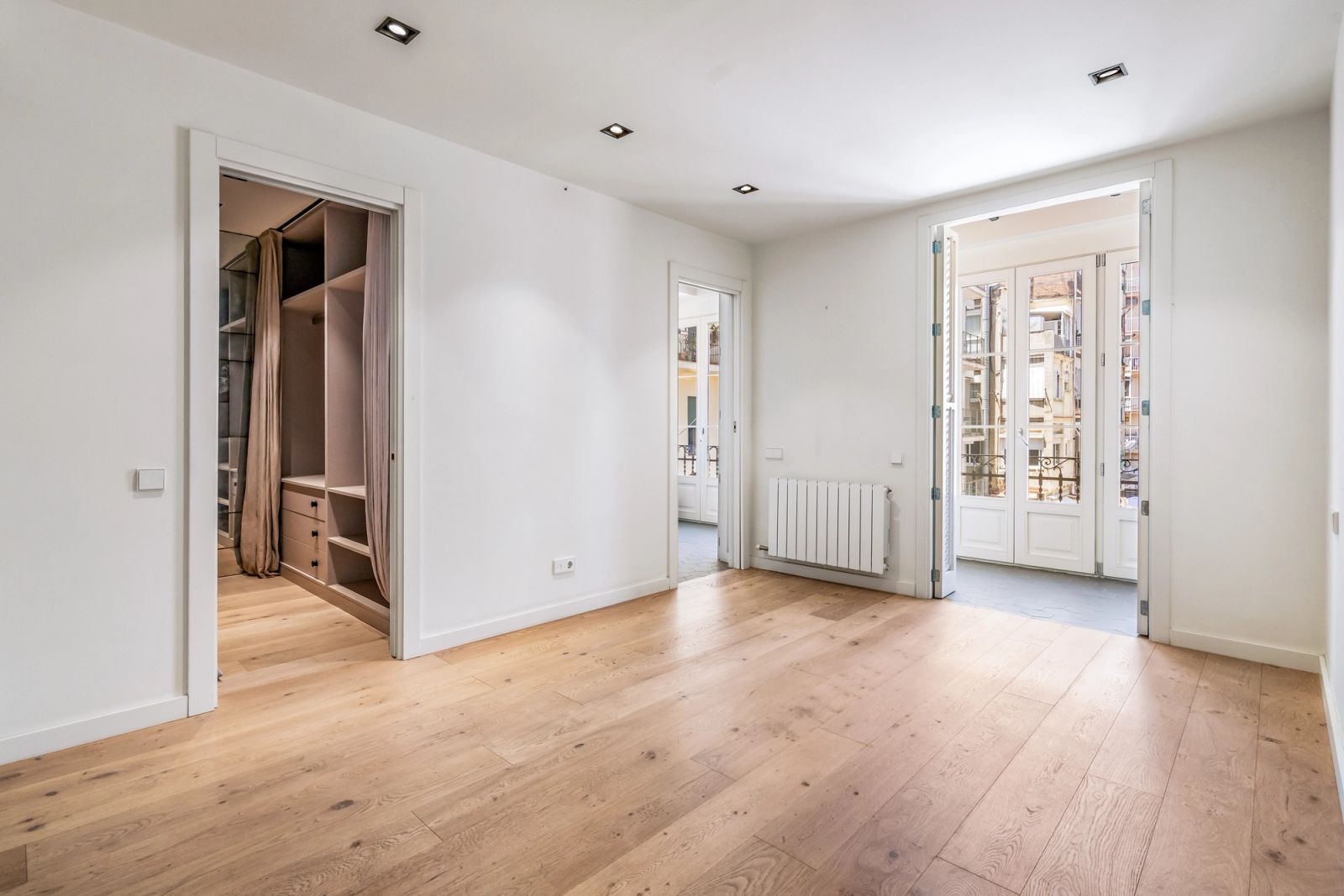 Piso de 3 dormitorios, 3 baños y 146m² en venta en Eixample, Barcelona - foto 29 de 40