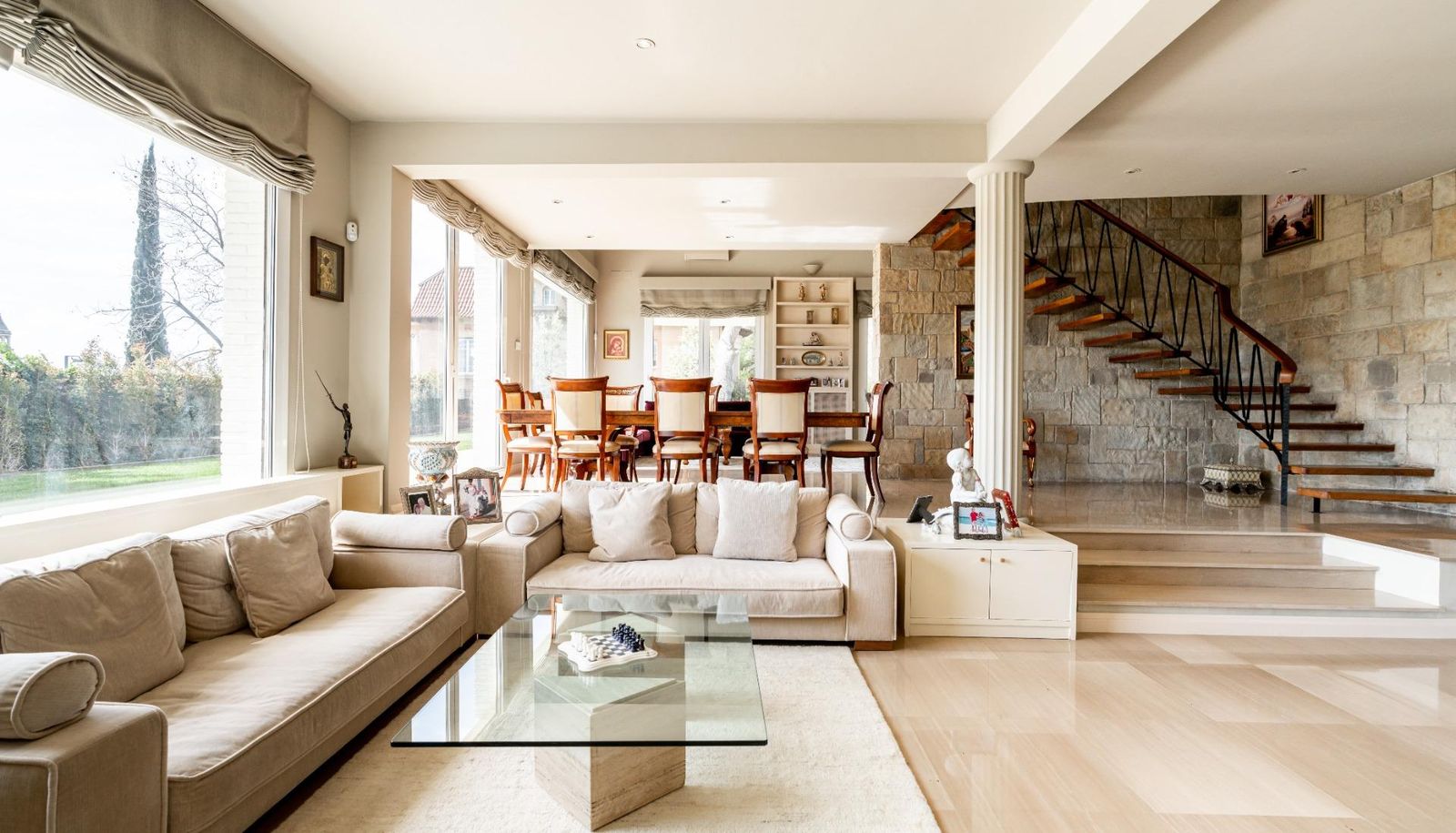 Casa de 4 dormitorios, 4 baños y 237m² en alquiler en Pedralbes, Barcelona - foto 67 de 82